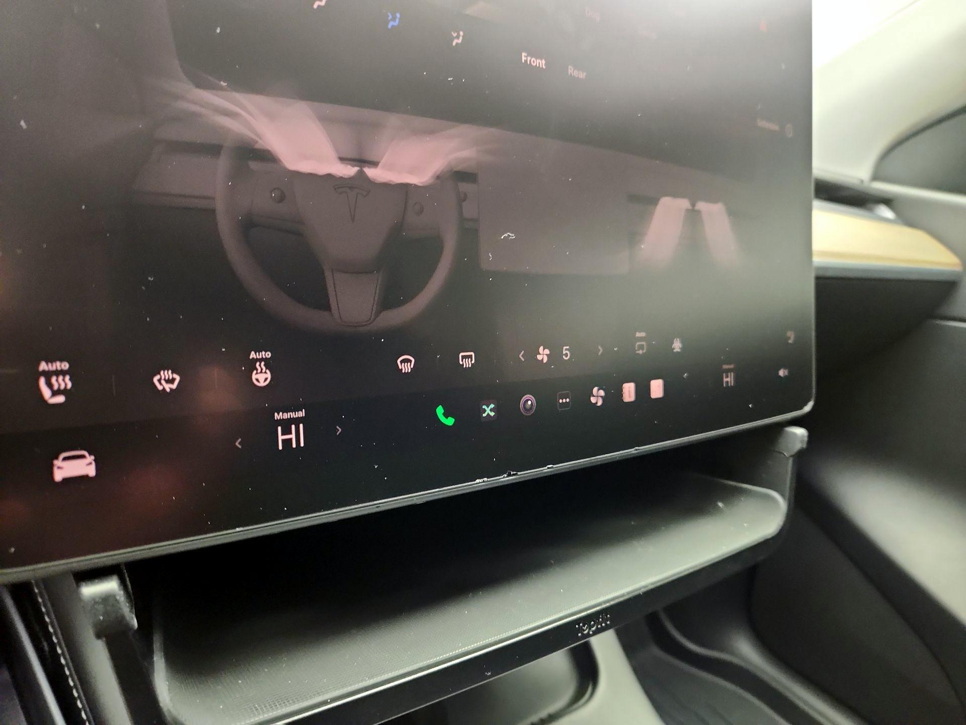 Thumbnail: 2022 Tesla Model Y - 16