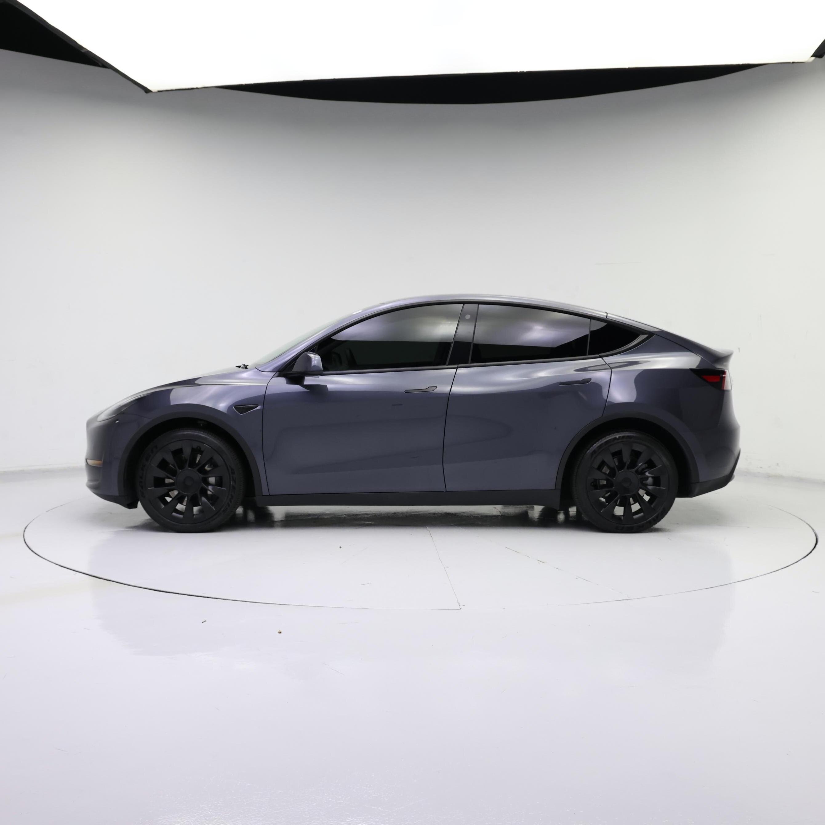 Thumbnail: 2022 Tesla Model Y - 3