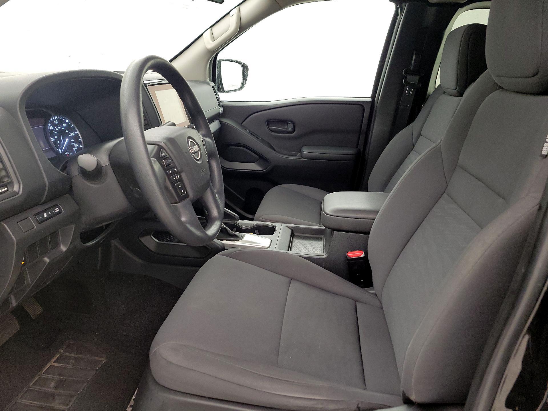 Thumbnail: 2022 Nissan Frontier - 11