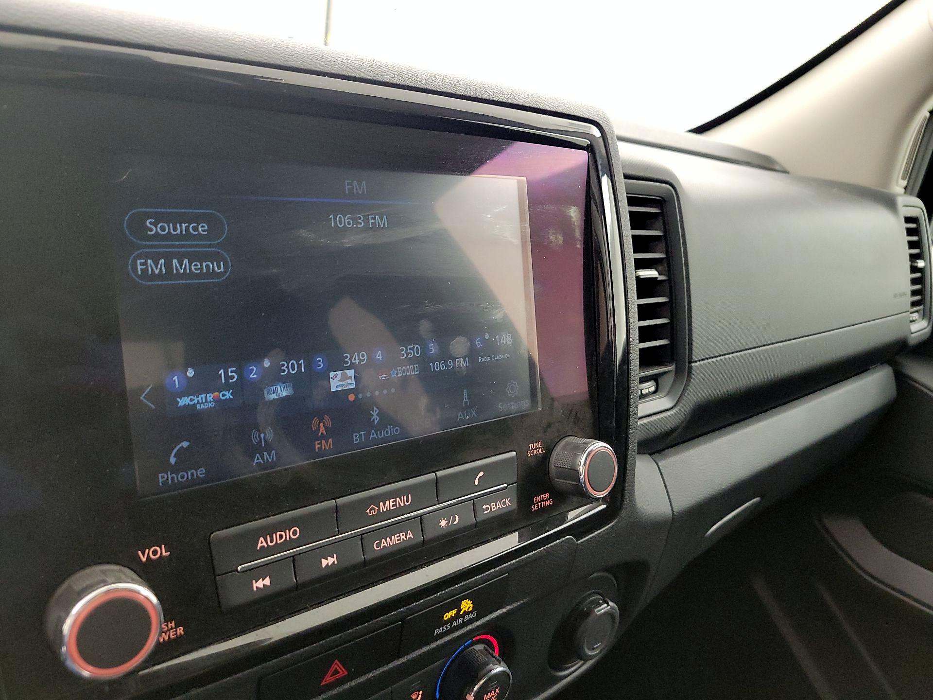 Thumbnail: 2022 Nissan Frontier - 15