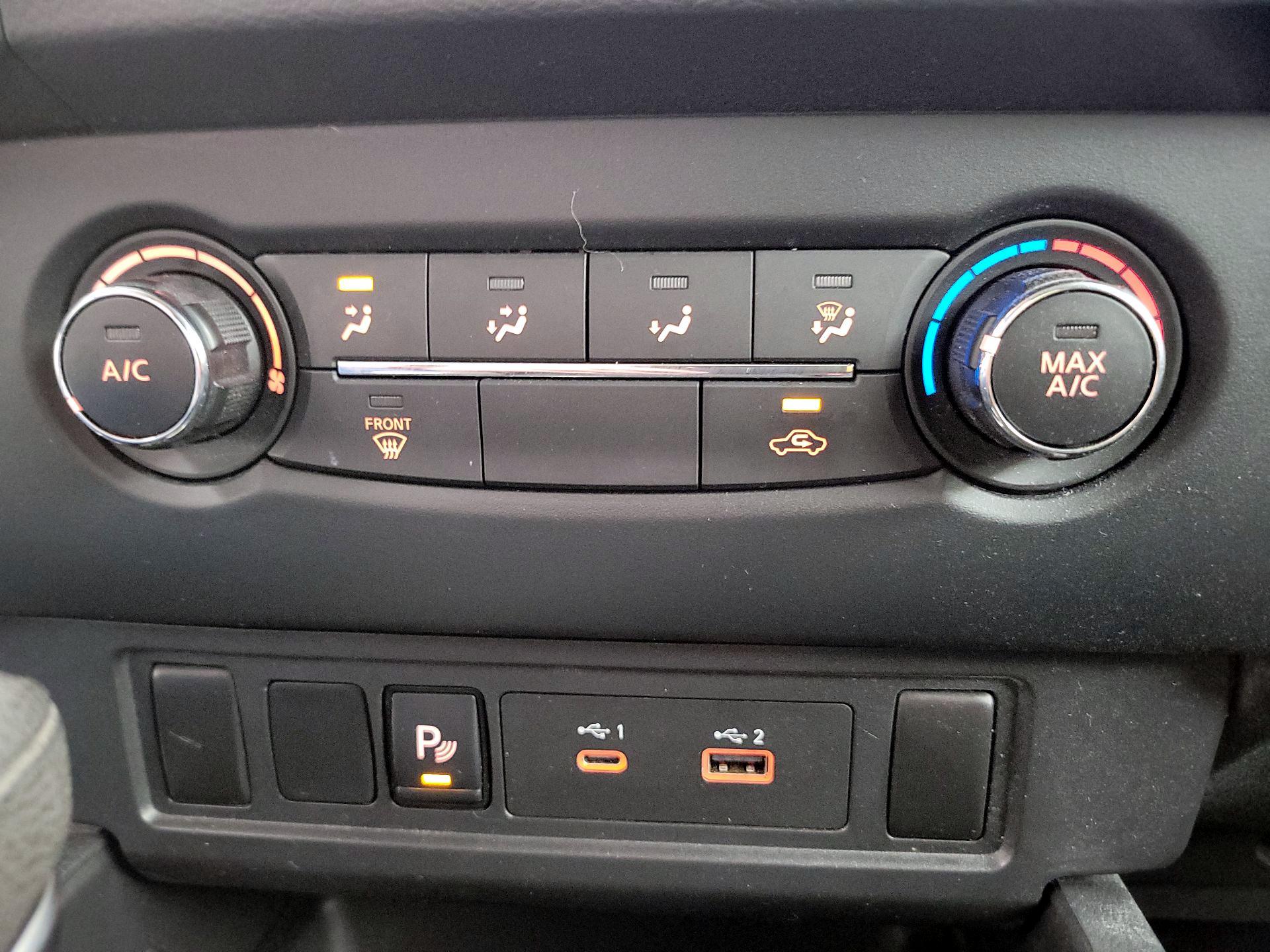 Thumbnail: 2022 Nissan Frontier - 16