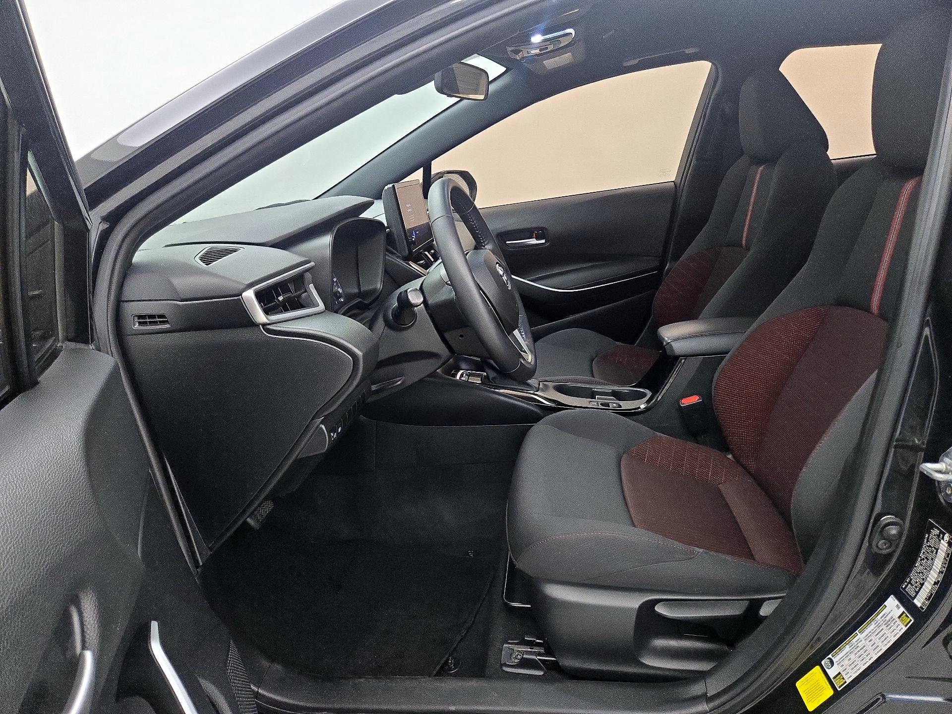 Thumbnail: 2023 Toyota Corolla - 11