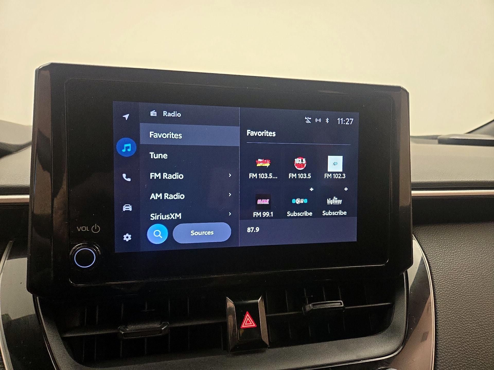 Thumbnail: 2023 Toyota Corolla - 15