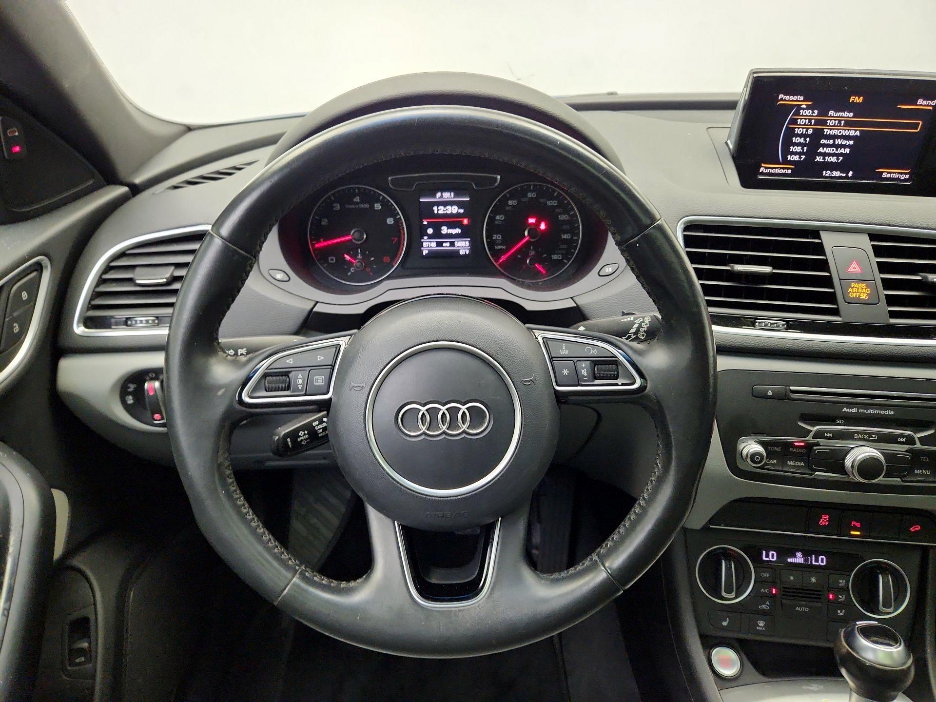 Thumbnail: 2018 Audi Q3 - 10