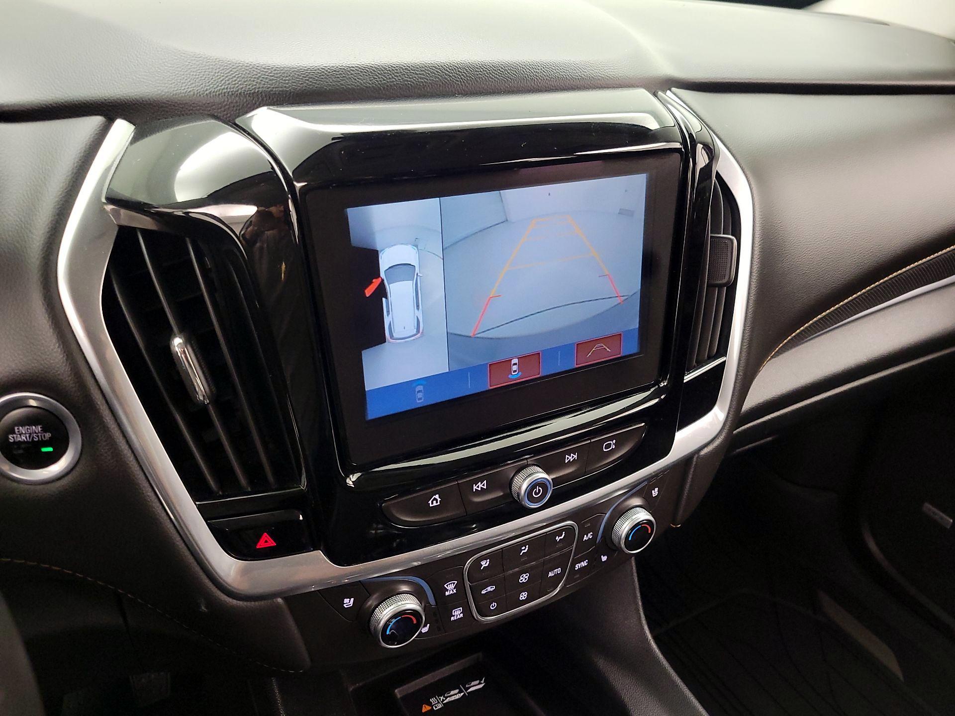 Thumbnail: 2018 Chevrolet Traverse - 15