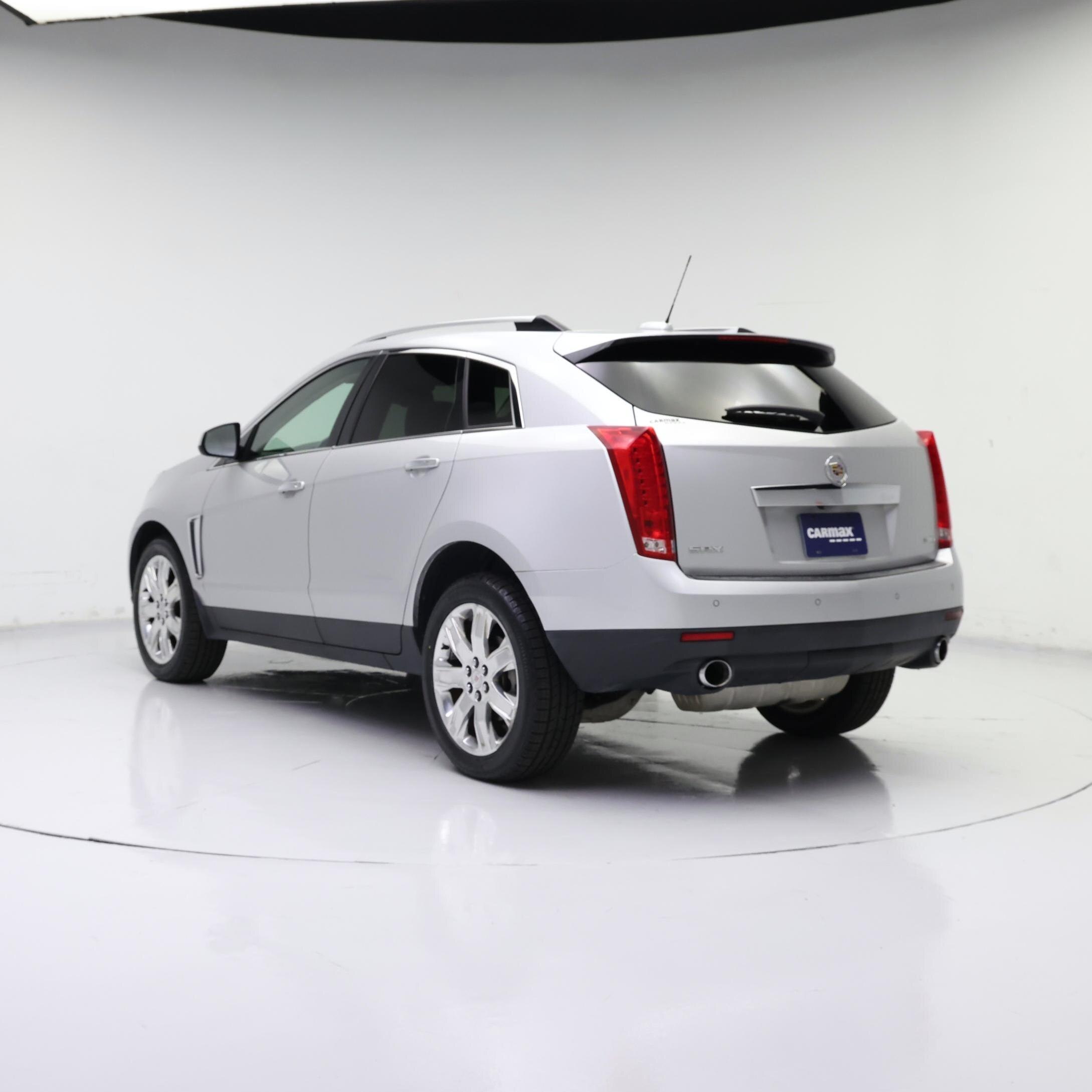 Thumbnail: 2016 Cadillac SRX - 2