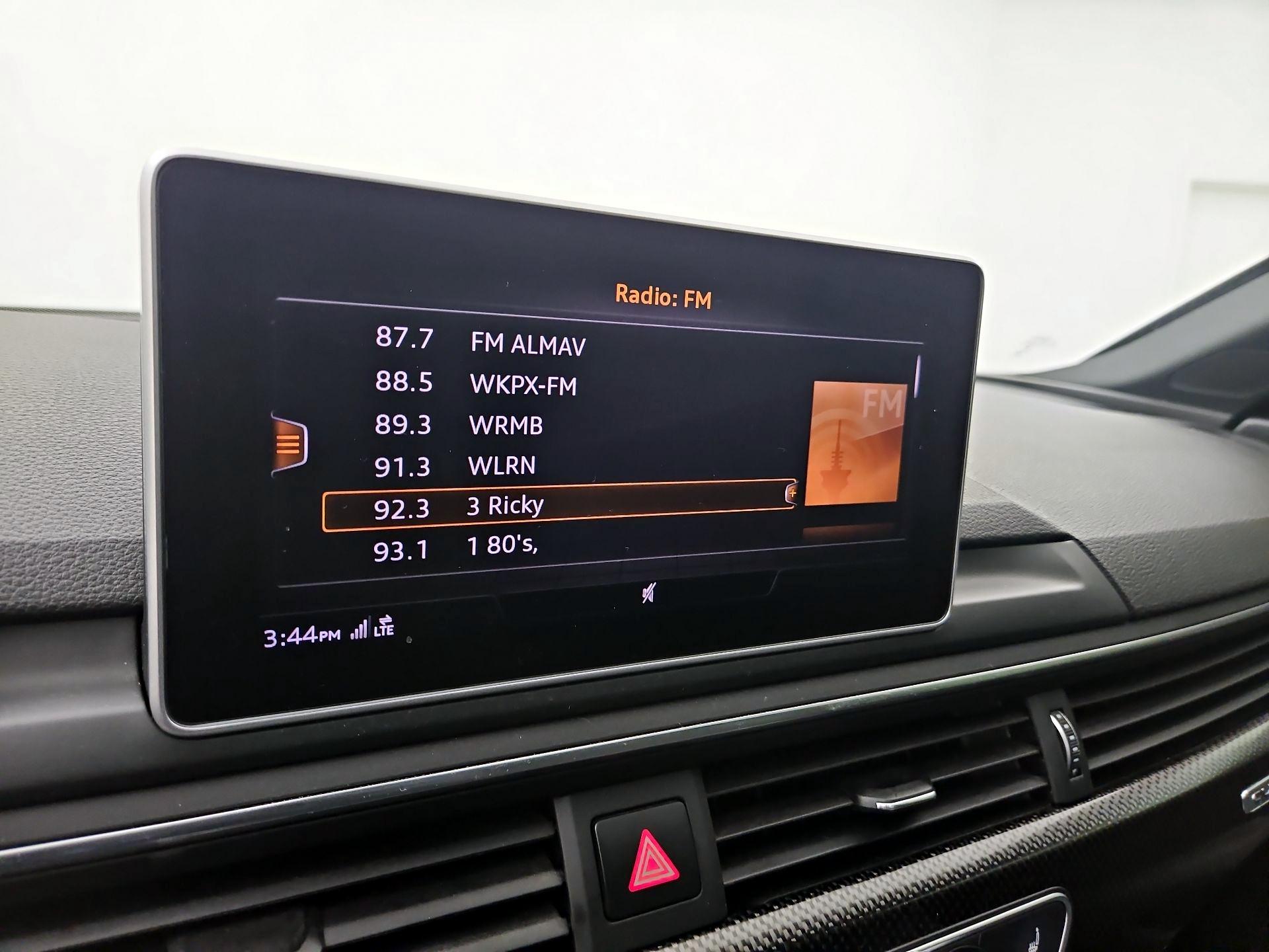 Thumbnail: 2018 Audi S5 - 16