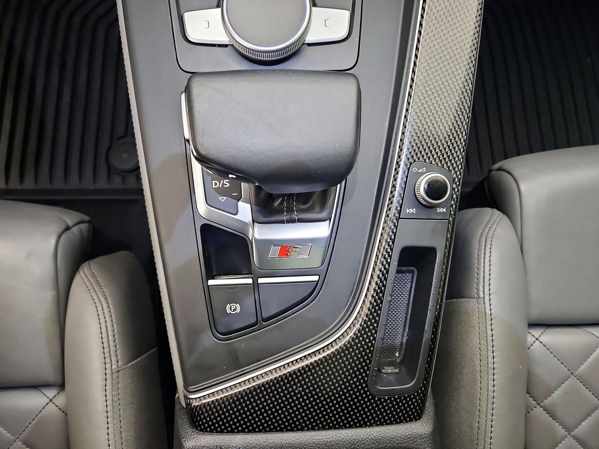 Thumbnail: 2018 Audi S5 - 18