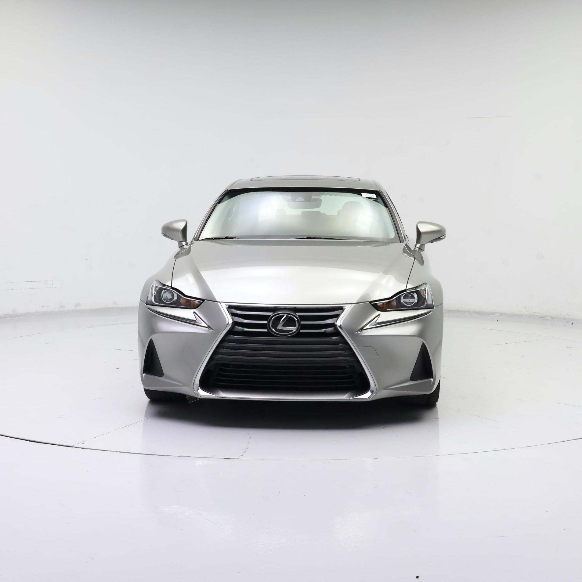 Thumbnail: 2019 Lexus IS - 5