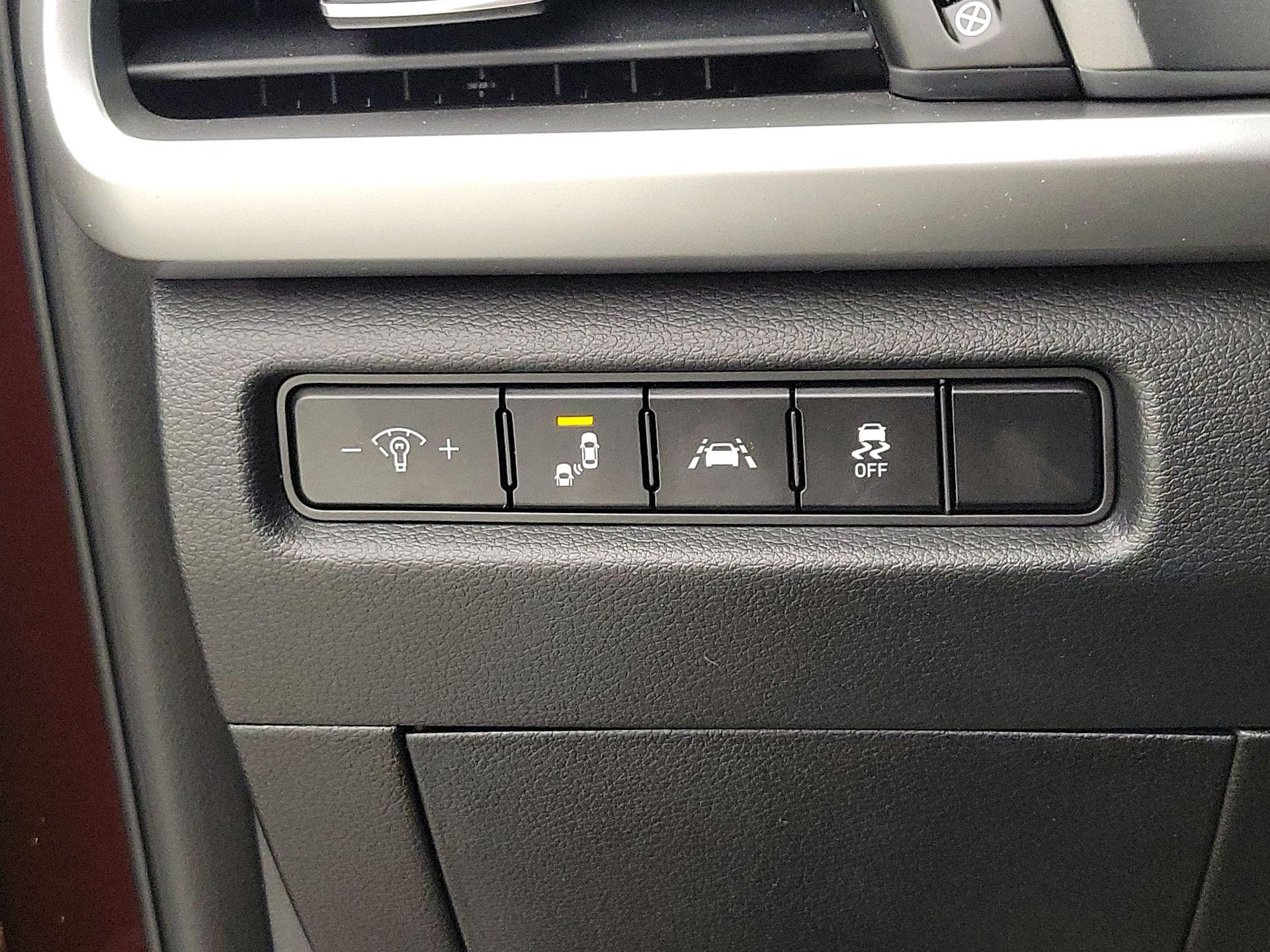 Thumbnail: 2021 Kia Telluride - 13