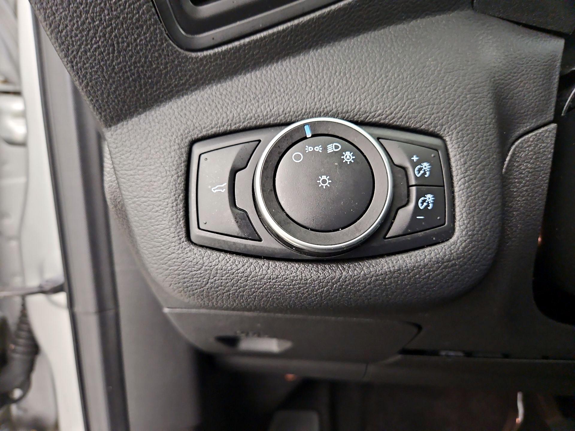 Thumbnail: 2018 Ford Escape - 13