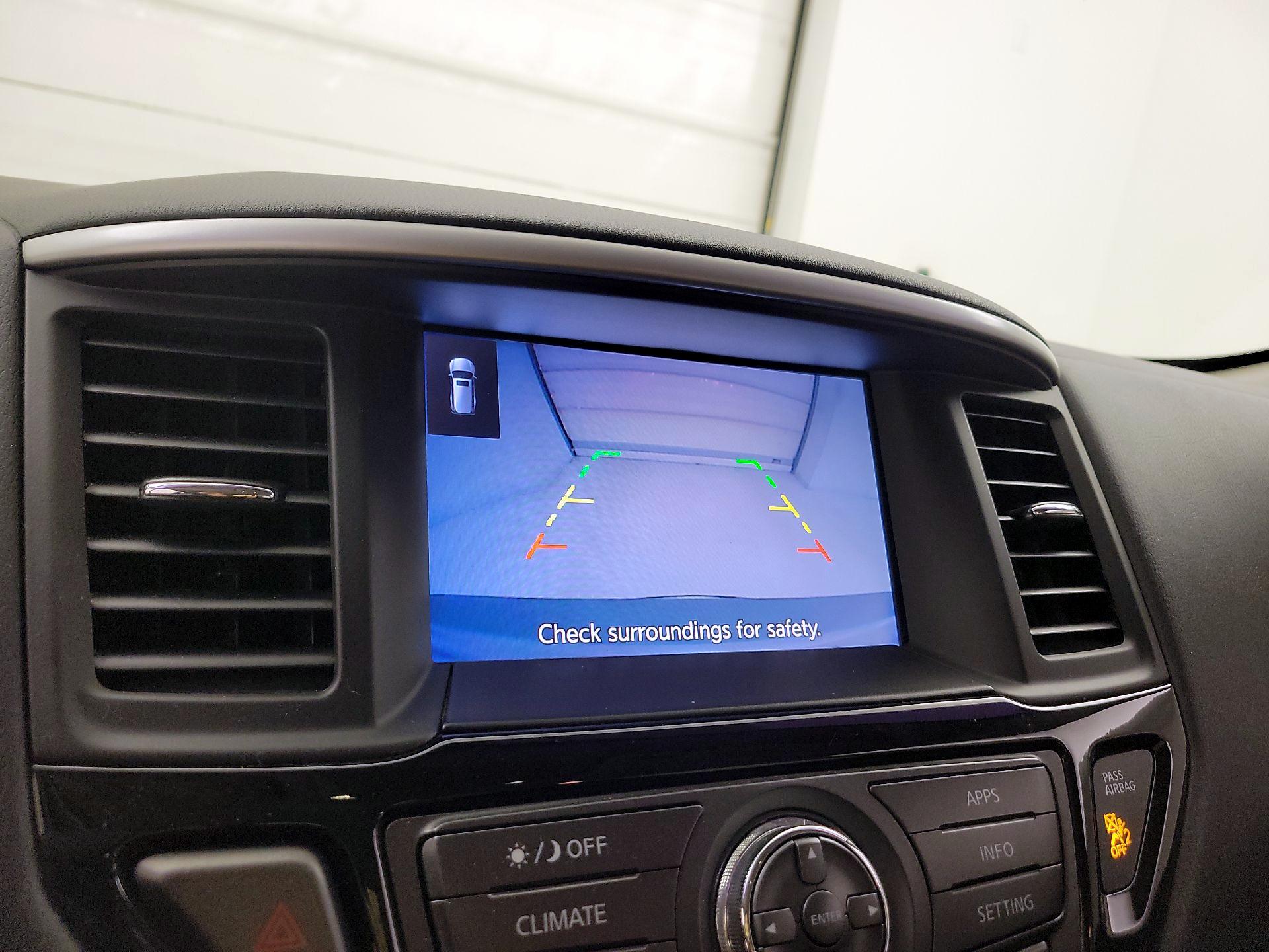 Thumbnail: 2019 Nissan Pathfinder - 14