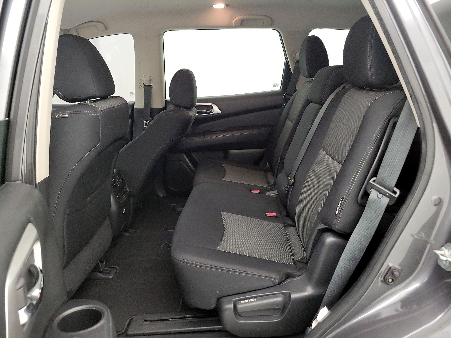 Thumbnail: 2019 Nissan Pathfinder - 19