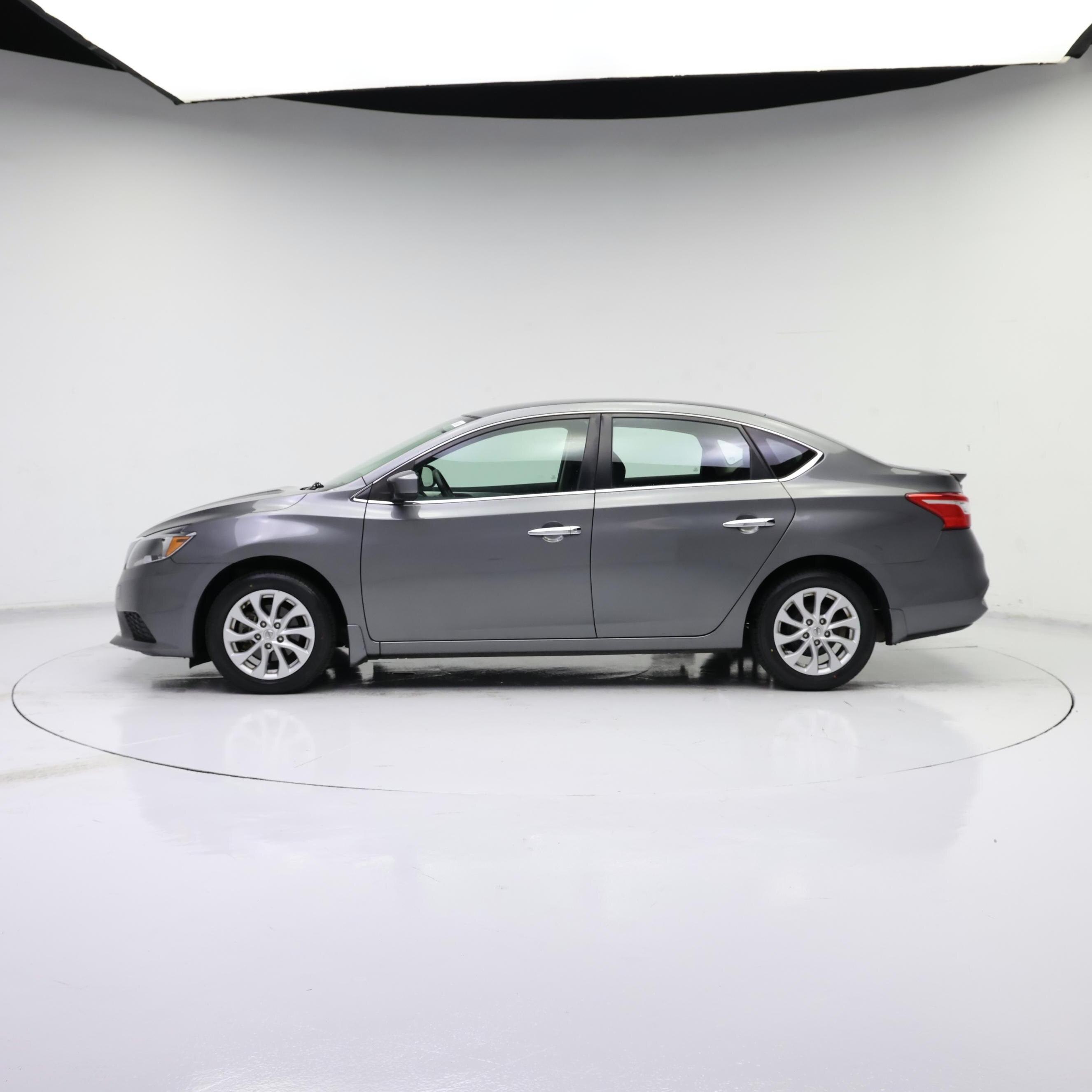 Thumbnail: 2019 Nissan Sentra - 3