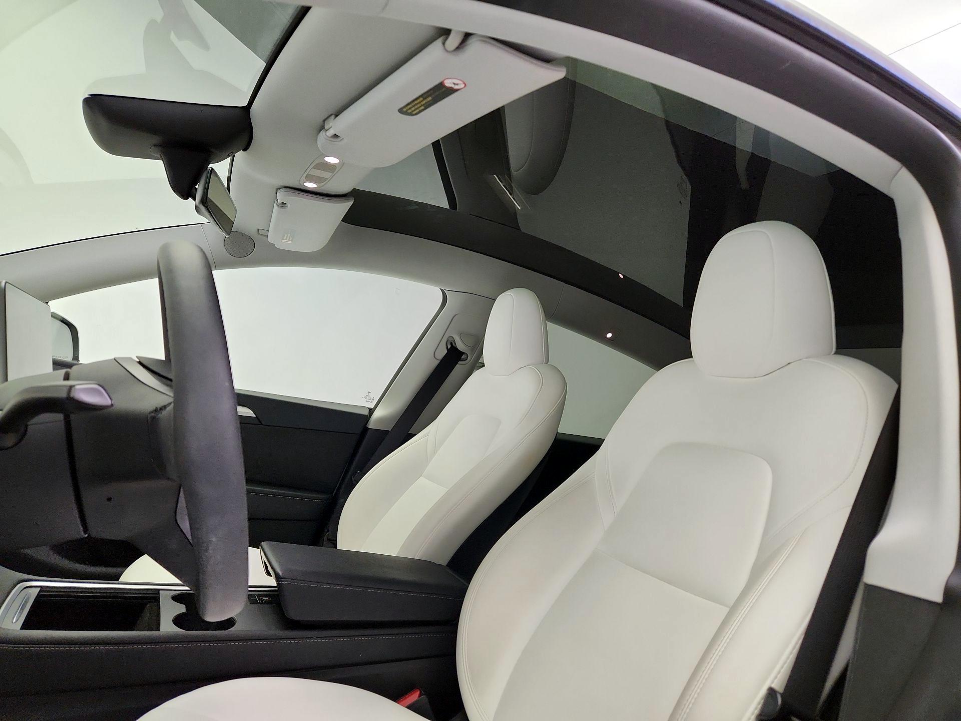 Thumbnail: 2023 Tesla Model Y - 20