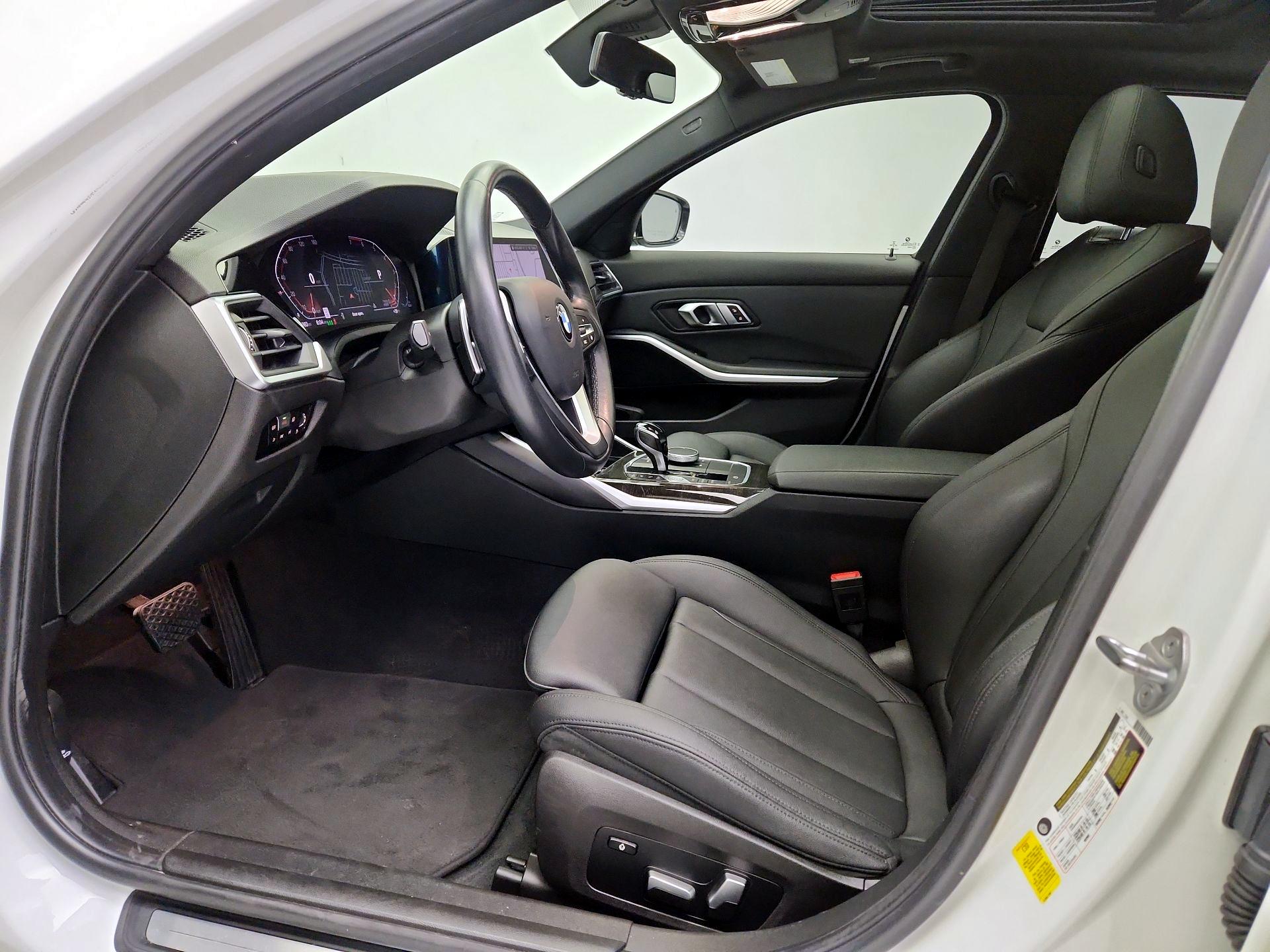 Thumbnail: 2020 BMW 3 Series - 11