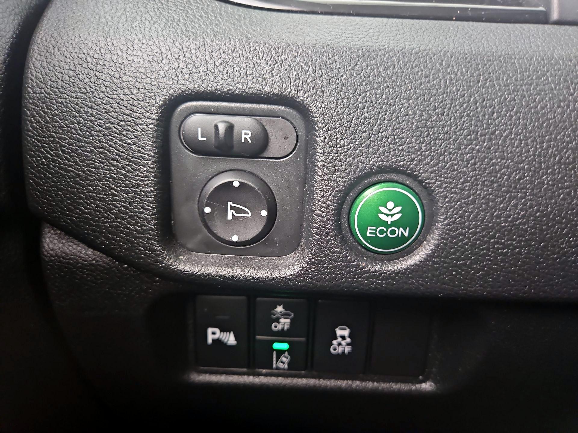 Thumbnail: 2022 Honda Pilot - 13