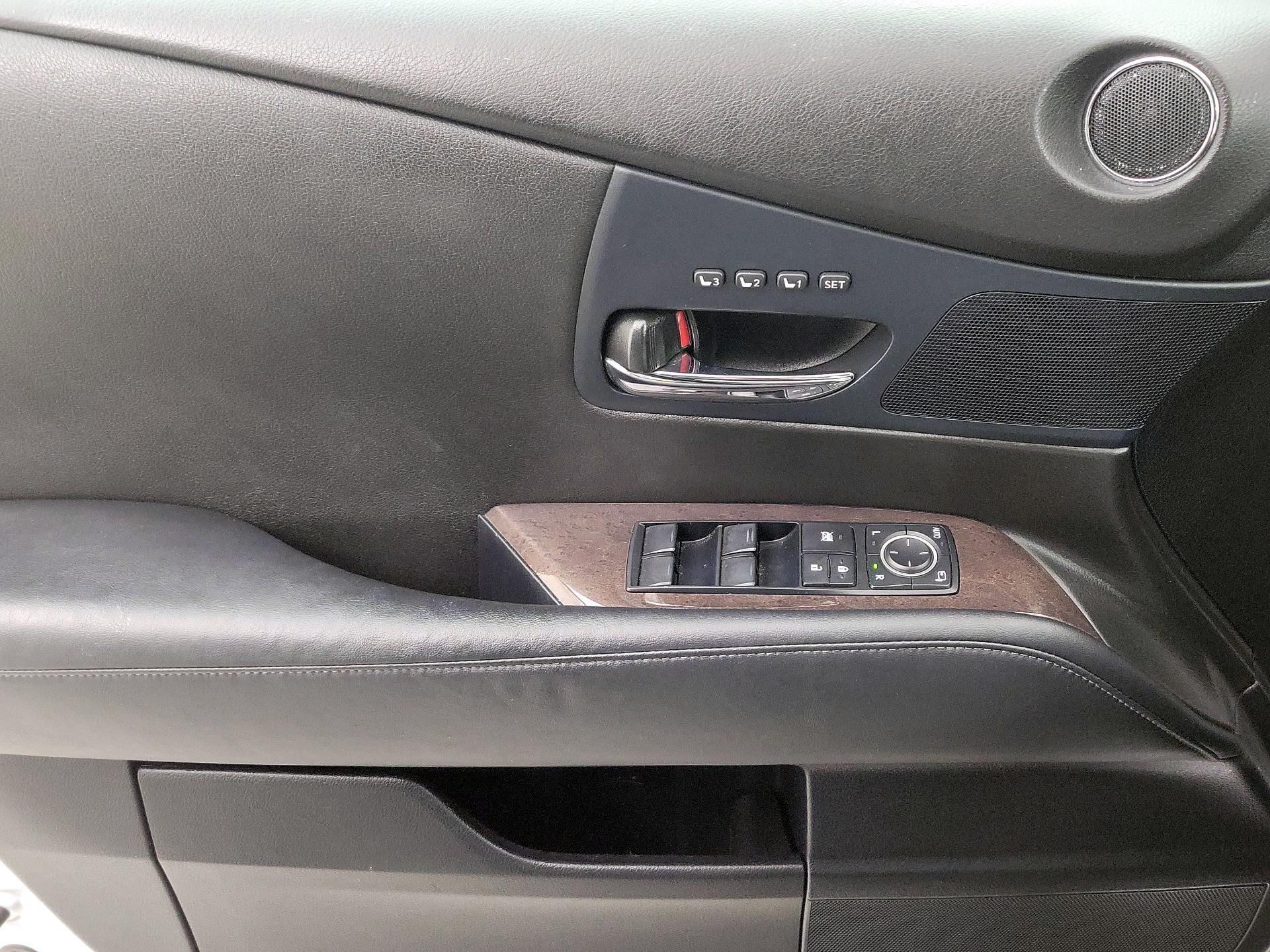 Thumbnail: 2015 Lexus RX - 12