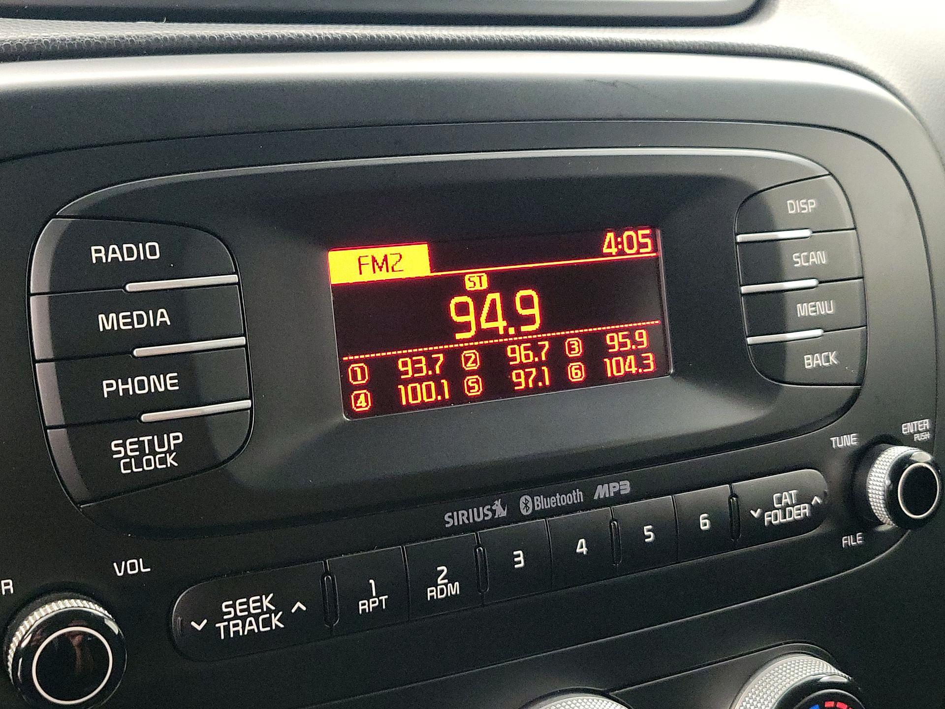 Thumbnail: 2015 Kia Soul - 14