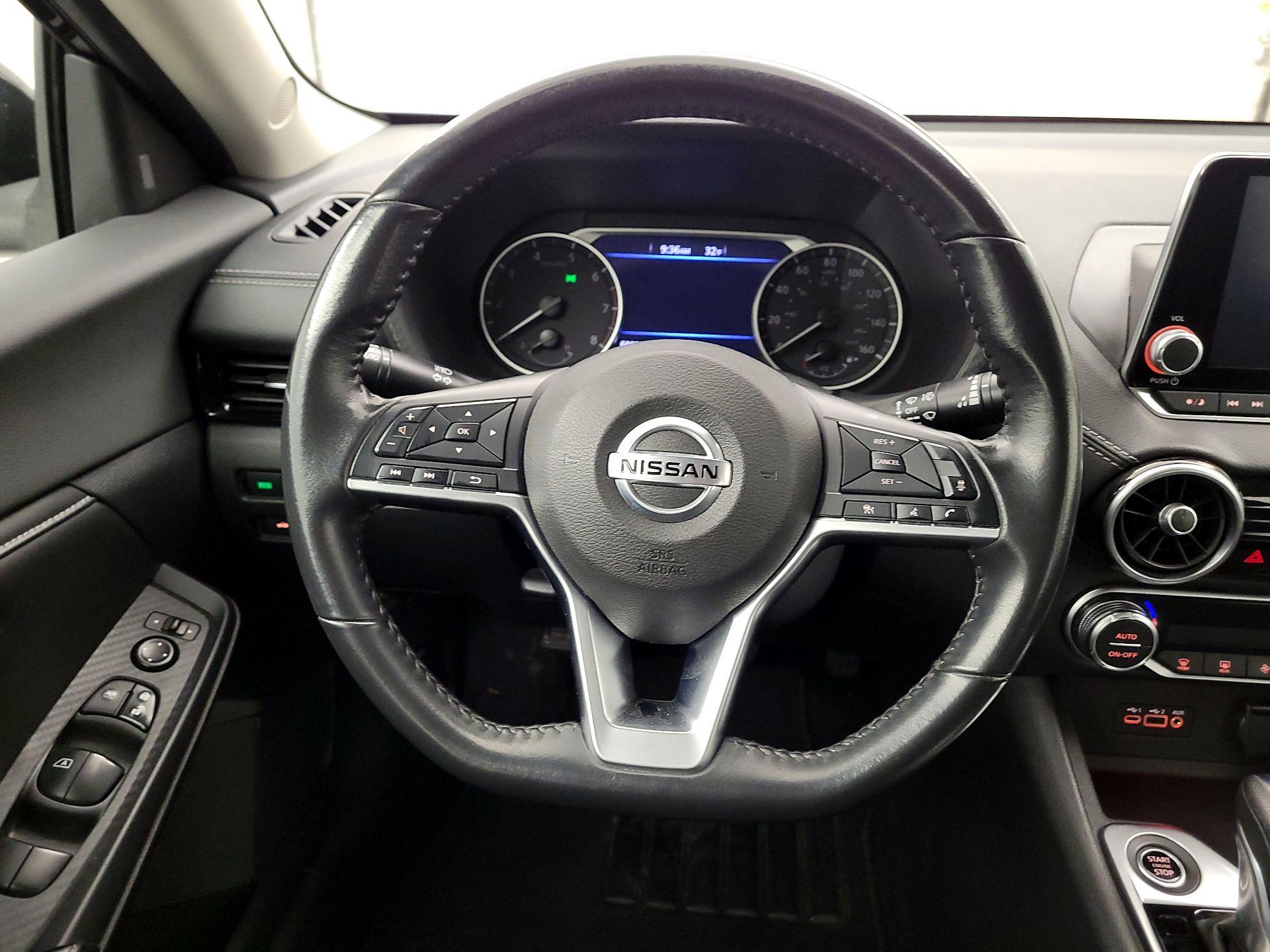 Thumbnail: 2021 Nissan Sentra - 10