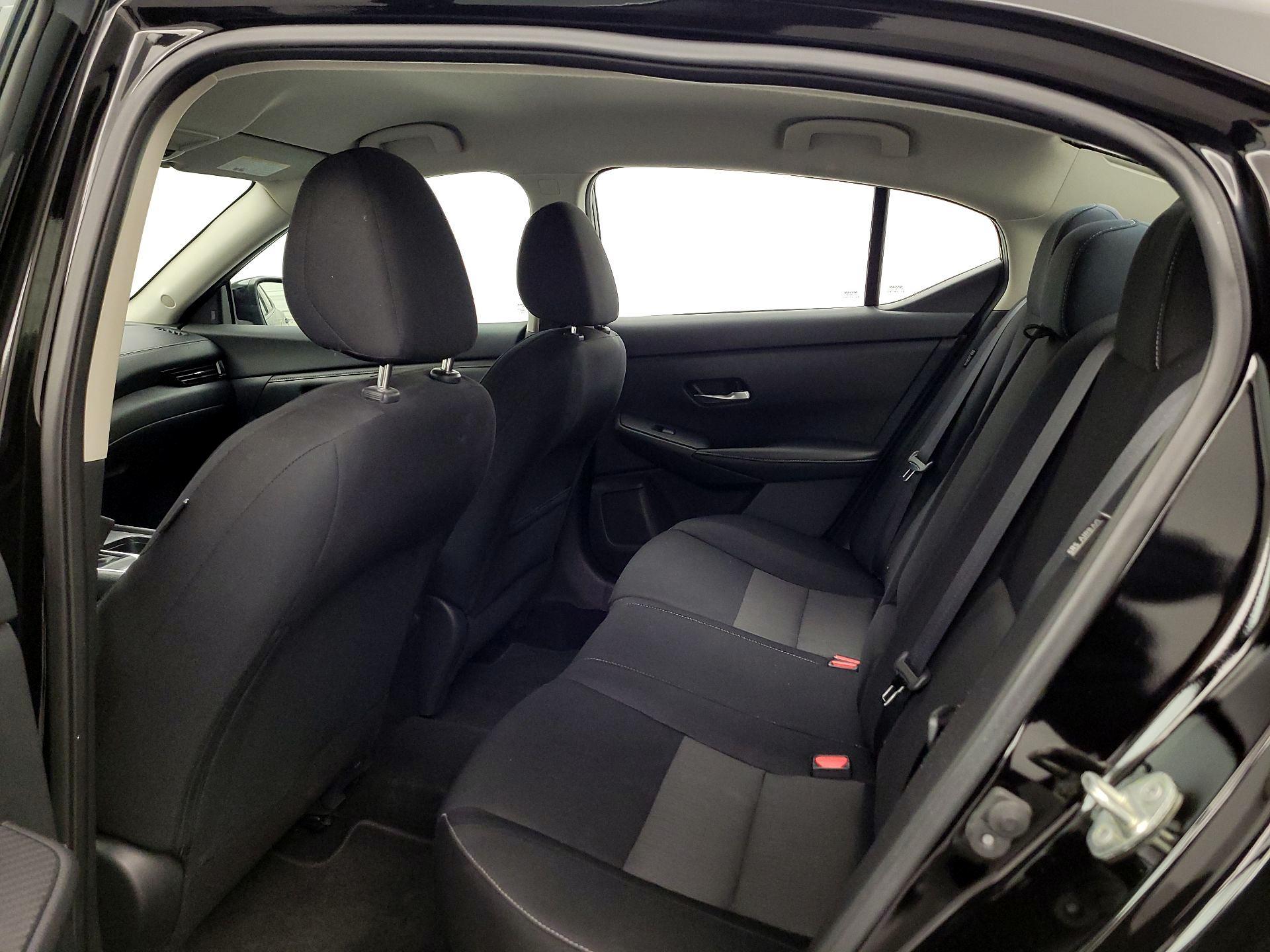 Thumbnail: 2021 Nissan Sentra - 19