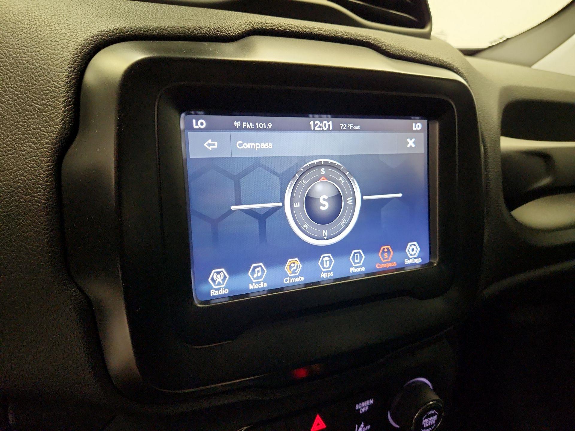 Thumbnail: 2021 Jeep Renegade - 14