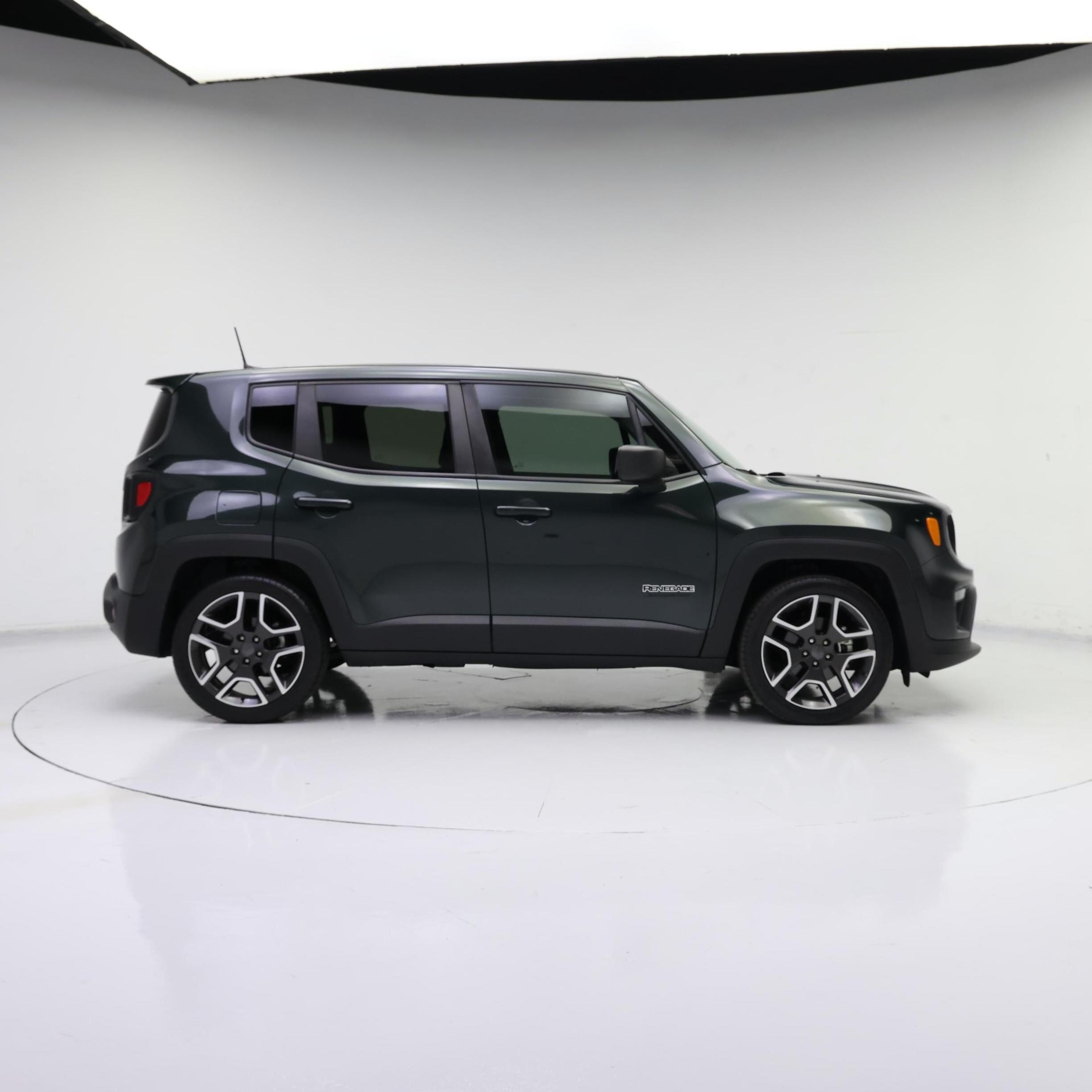 Thumbnail: 2021 Jeep Renegade - 7
