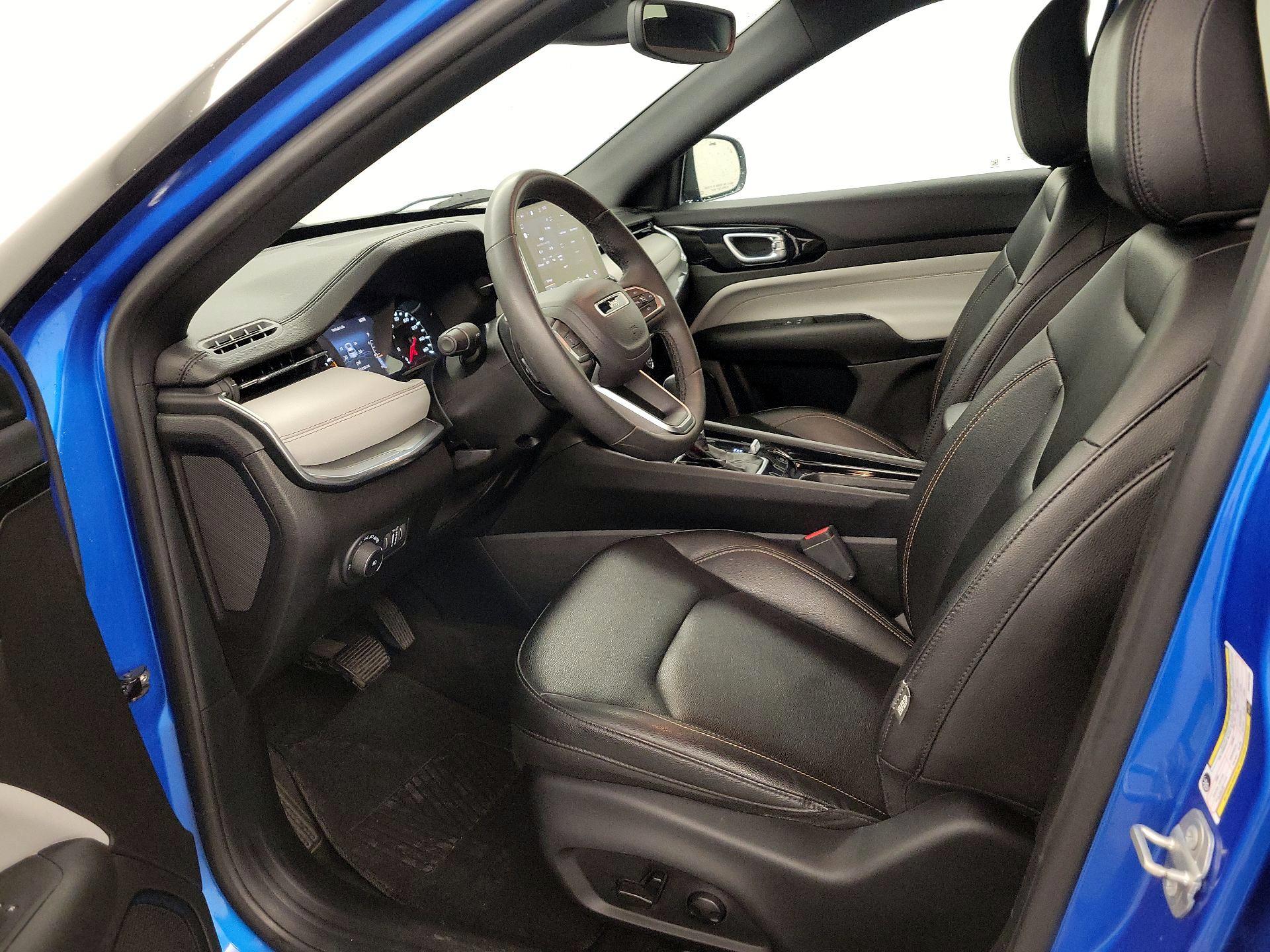 Thumbnail: 2024 Jeep Compass - 11