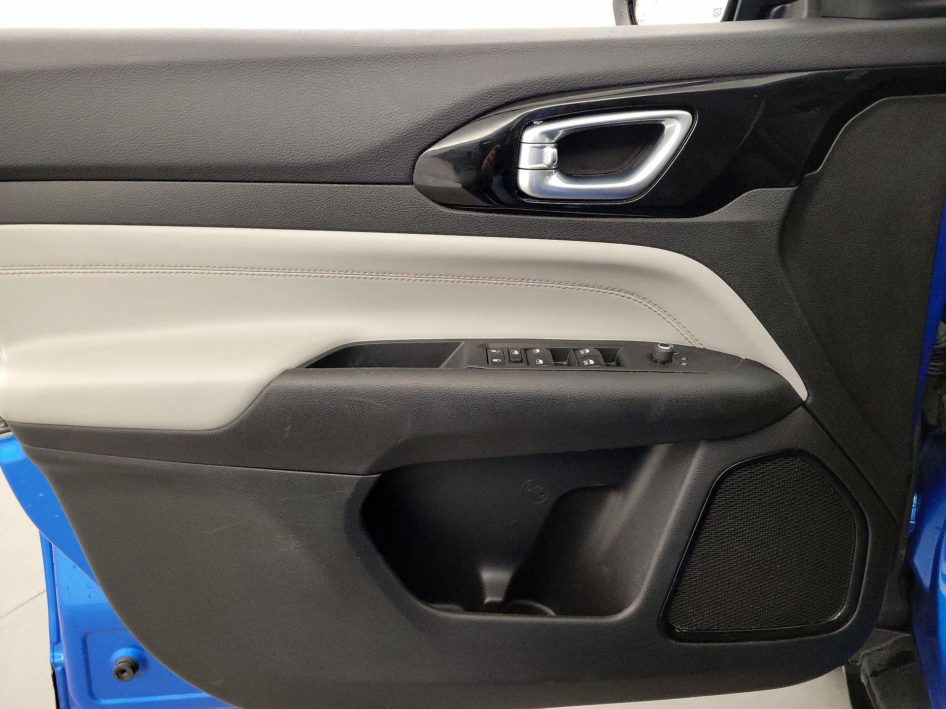 Thumbnail: 2024 Jeep Compass - 12