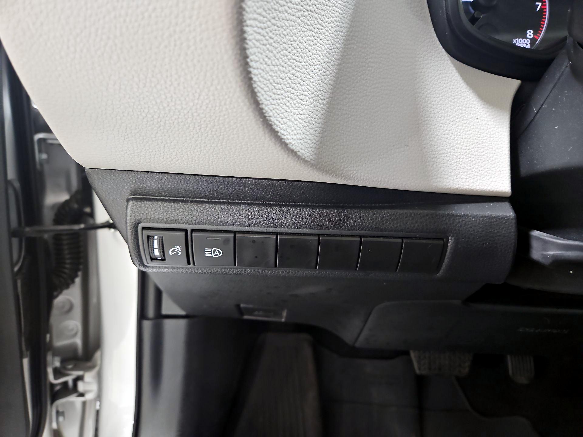 Thumbnail: 2025 Toyota Corolla - 13