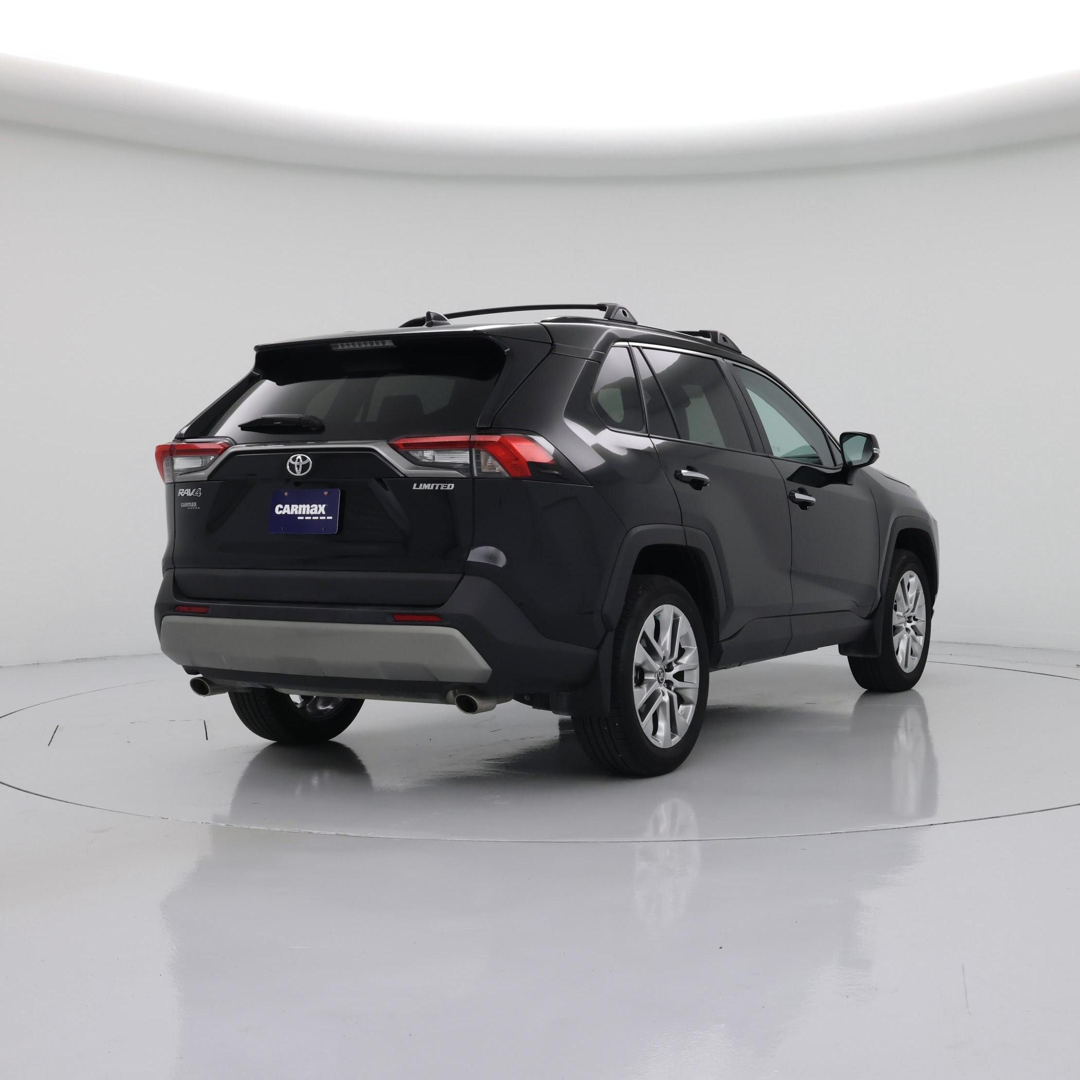 Thumbnail: 2025 Toyota RAV4 - 8