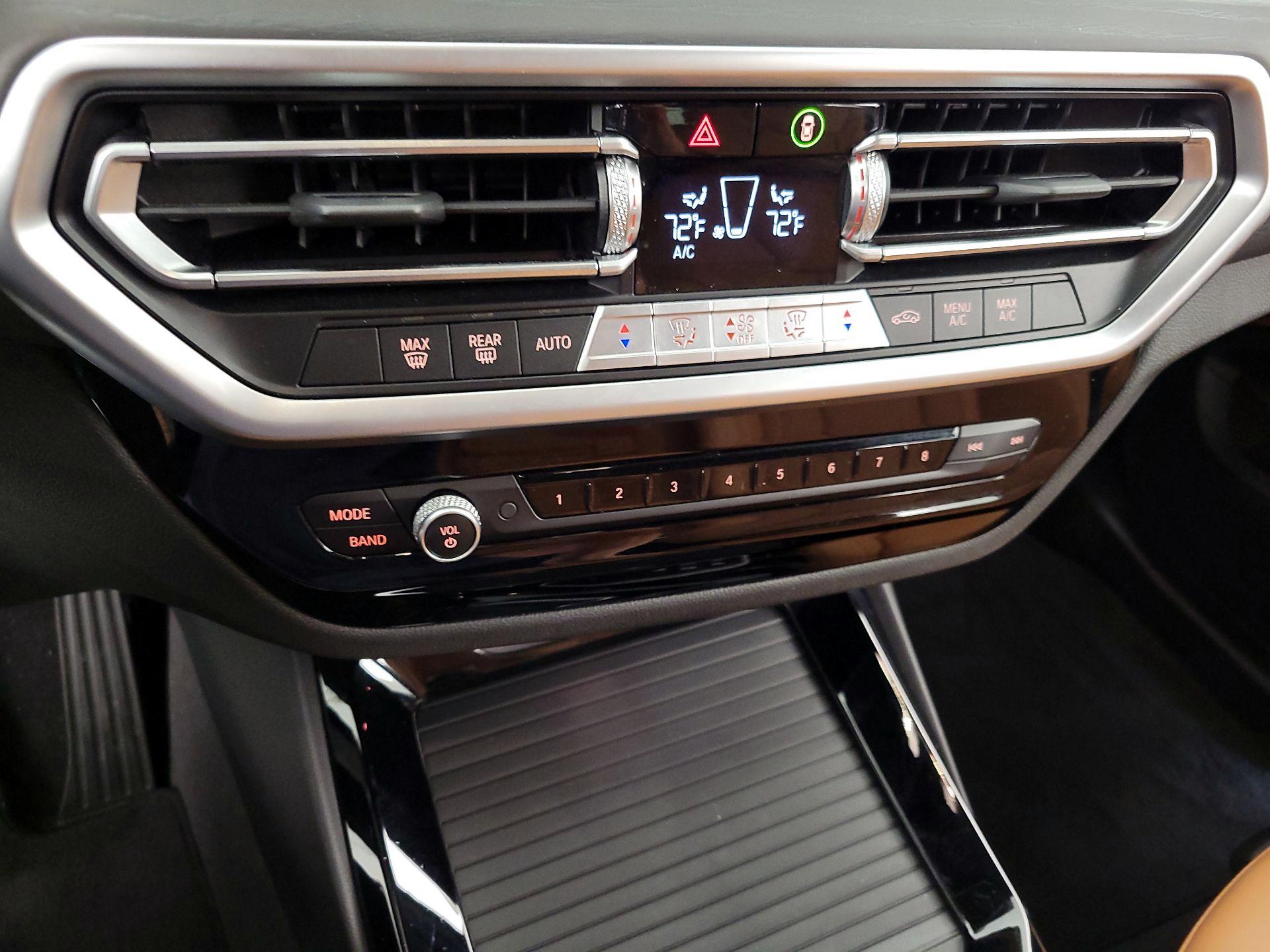 Thumbnail: 2022 BMW X3 - 17