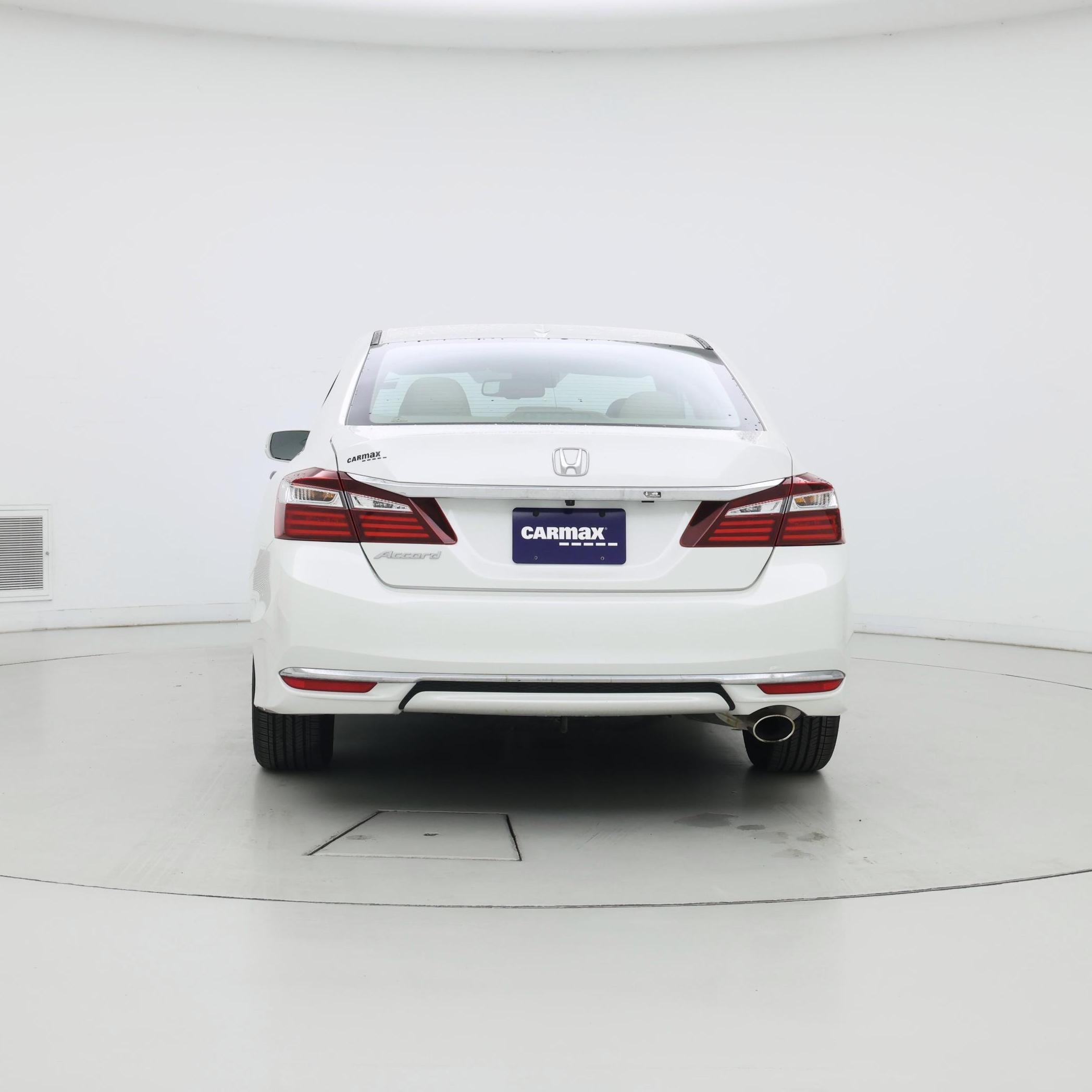 Thumbnail: 2017 Honda Accord - 6