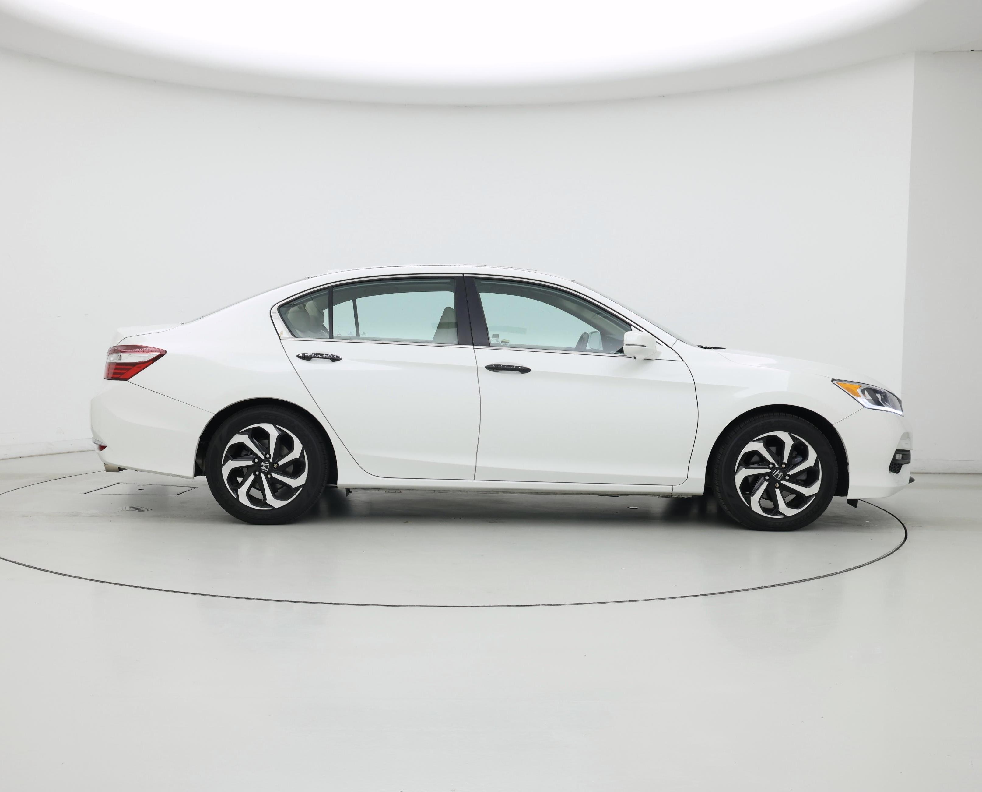 Thumbnail: 2017 Honda Accord - 7