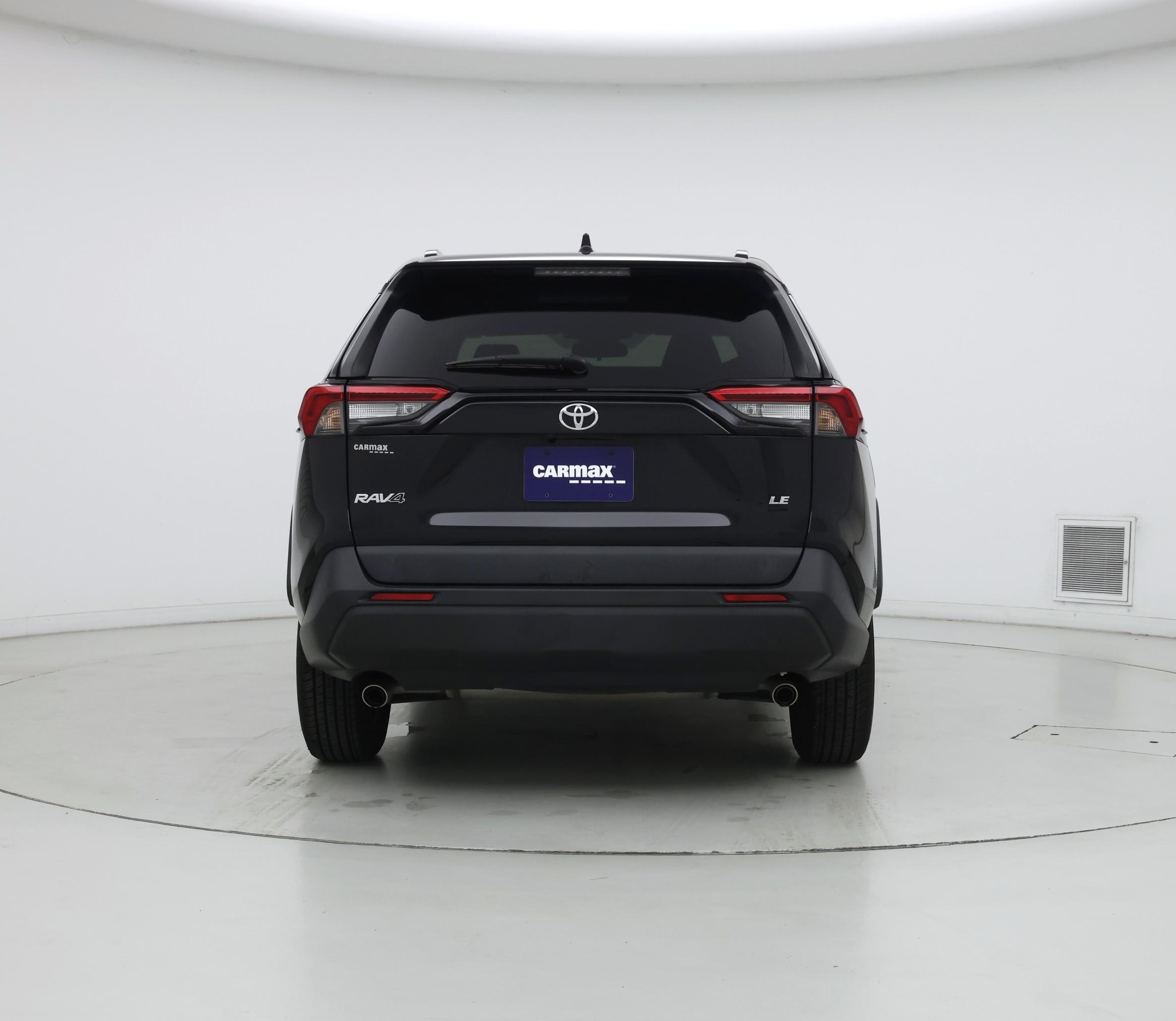 Thumbnail: 2019 Toyota RAV4 - 6