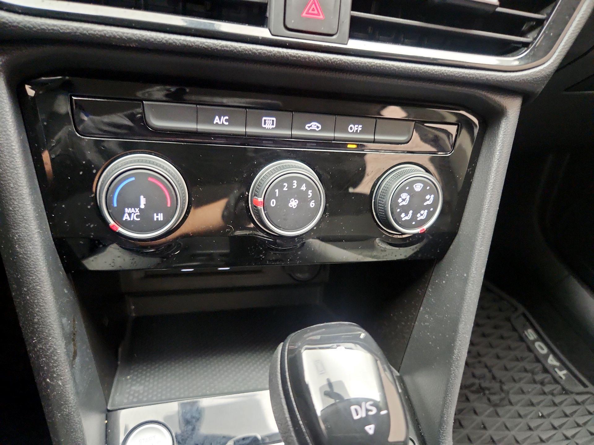 Thumbnail: 2023 Volkswagen Taos - 16