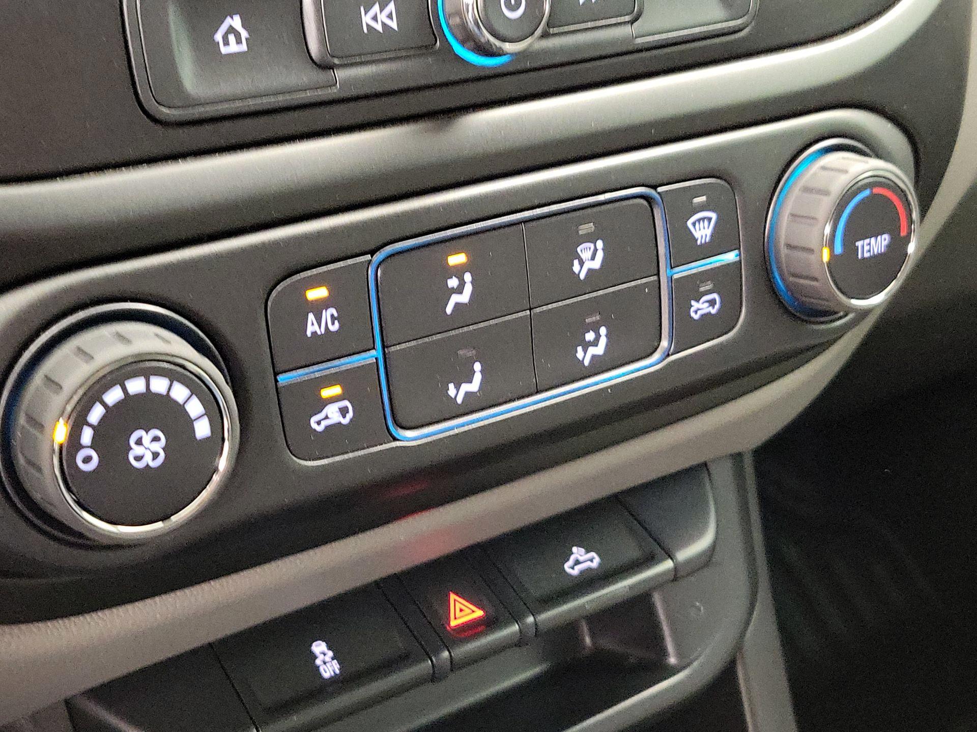 Thumbnail: 2019 Chevrolet Colorado - 16