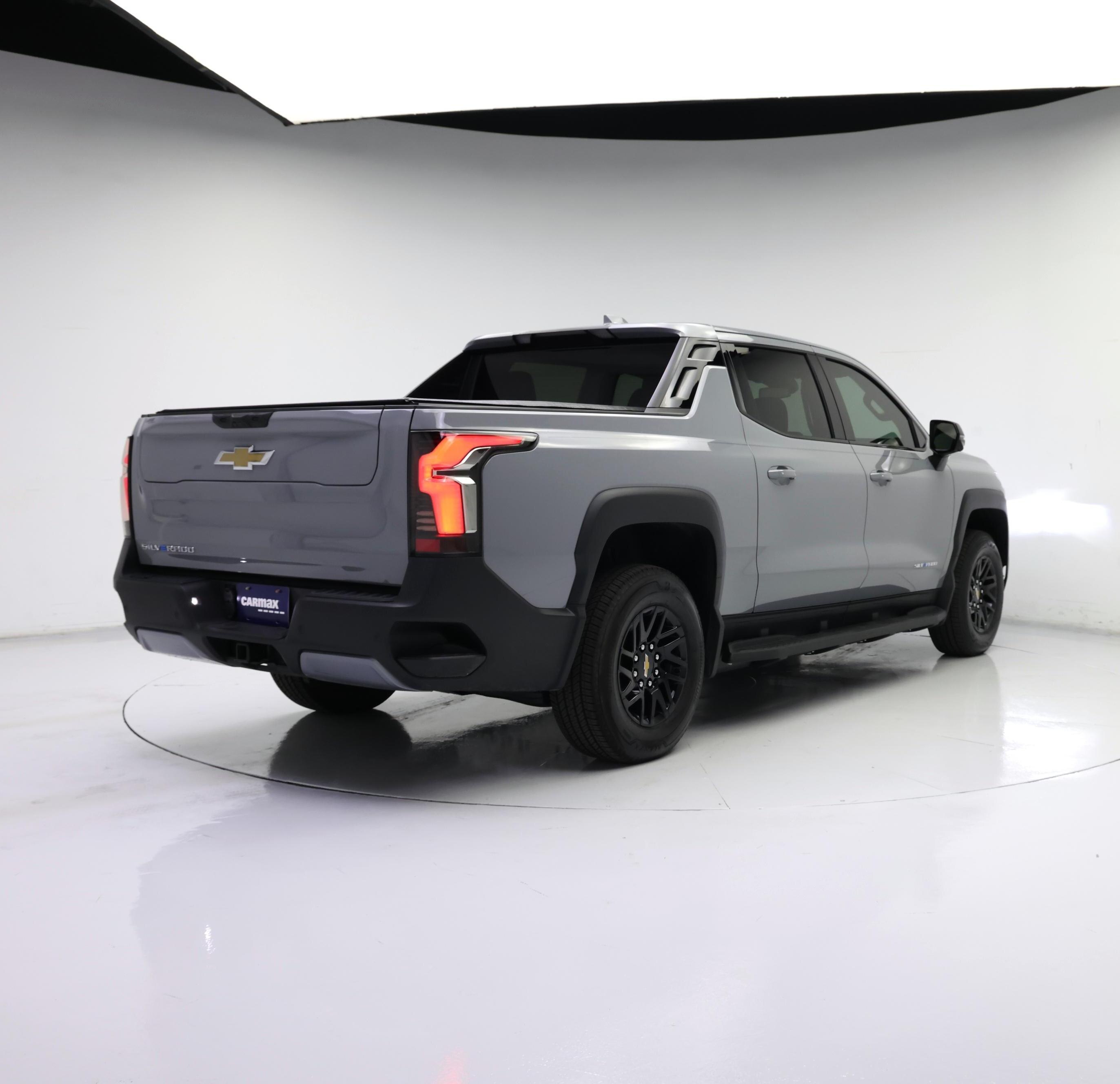 Thumbnail: 2025 Chevrolet Silverado EV - 8