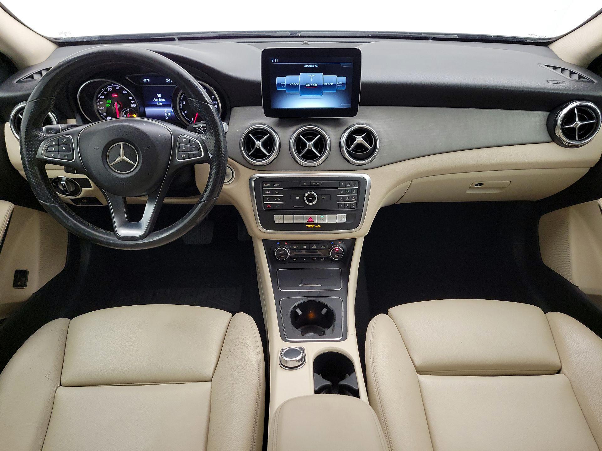 Thumbnail: 2018 Mercedes-Benz GLA - 9