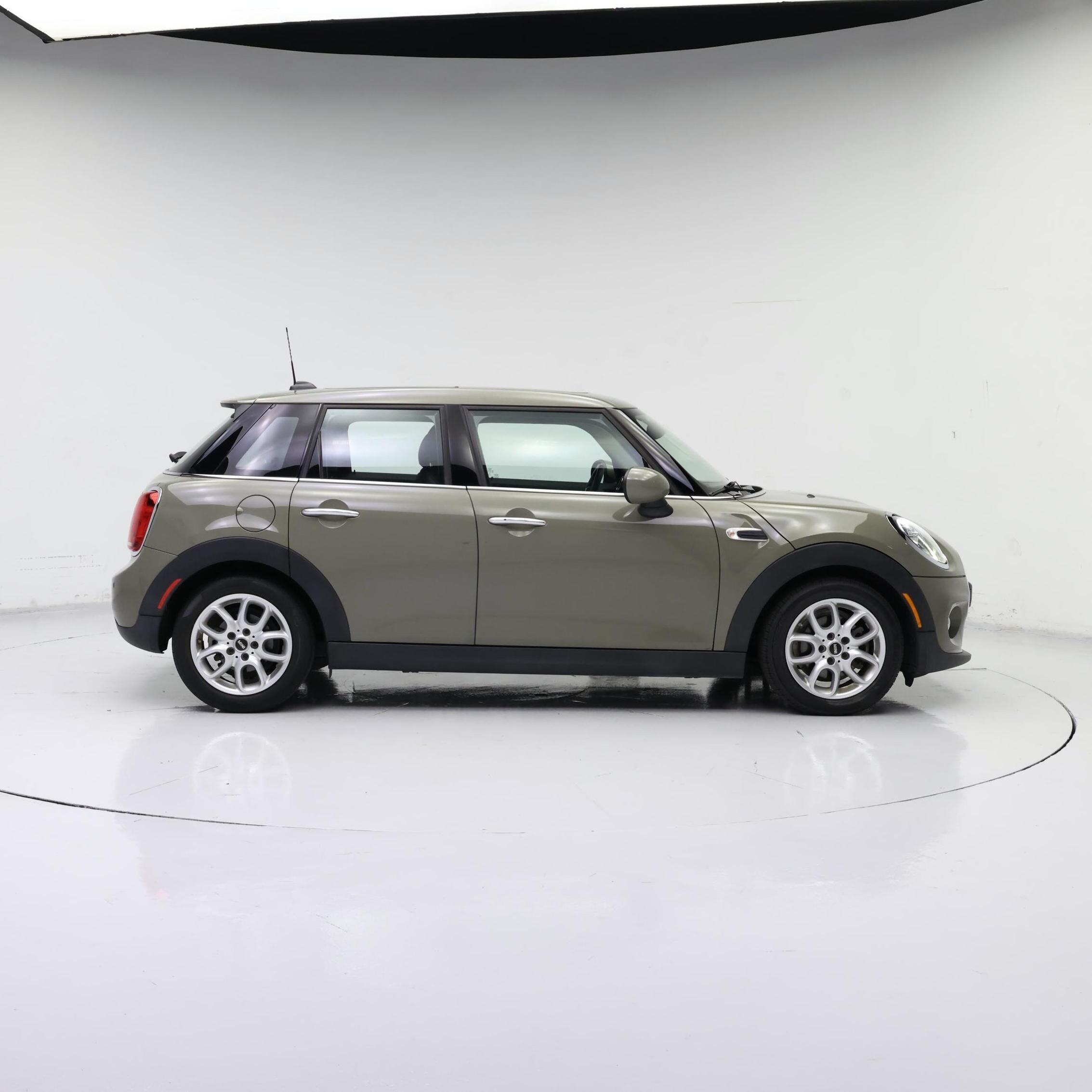 Thumbnail: 2019 MINI Cooper Hardtop - 7
