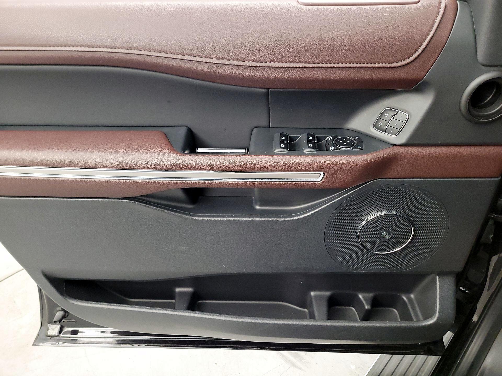 Thumbnail: 2024 Ford Expedition - 12