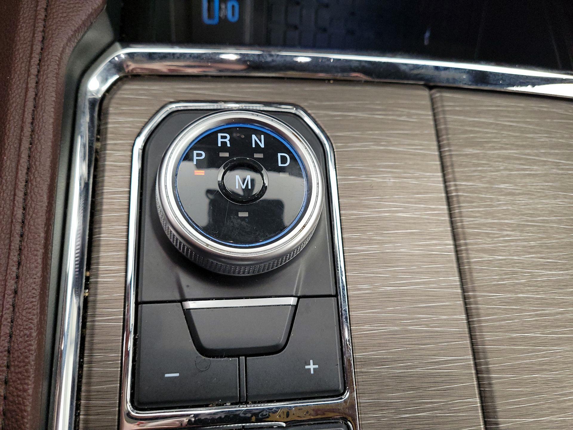 Thumbnail: 2024 Ford Expedition - 15