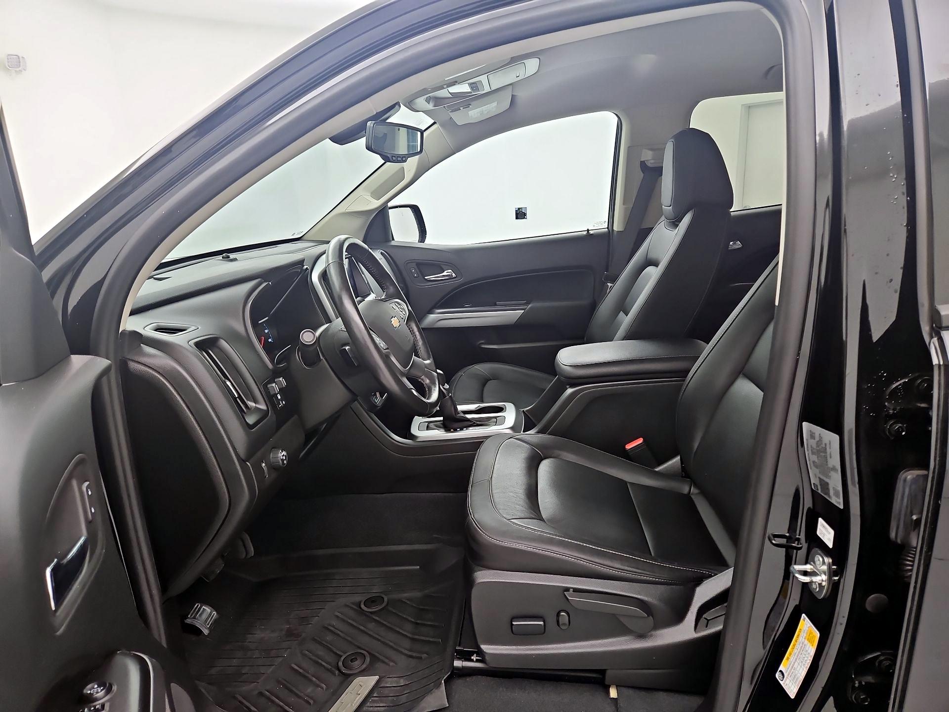 Thumbnail: 2022 Chevrolet Colorado - 11