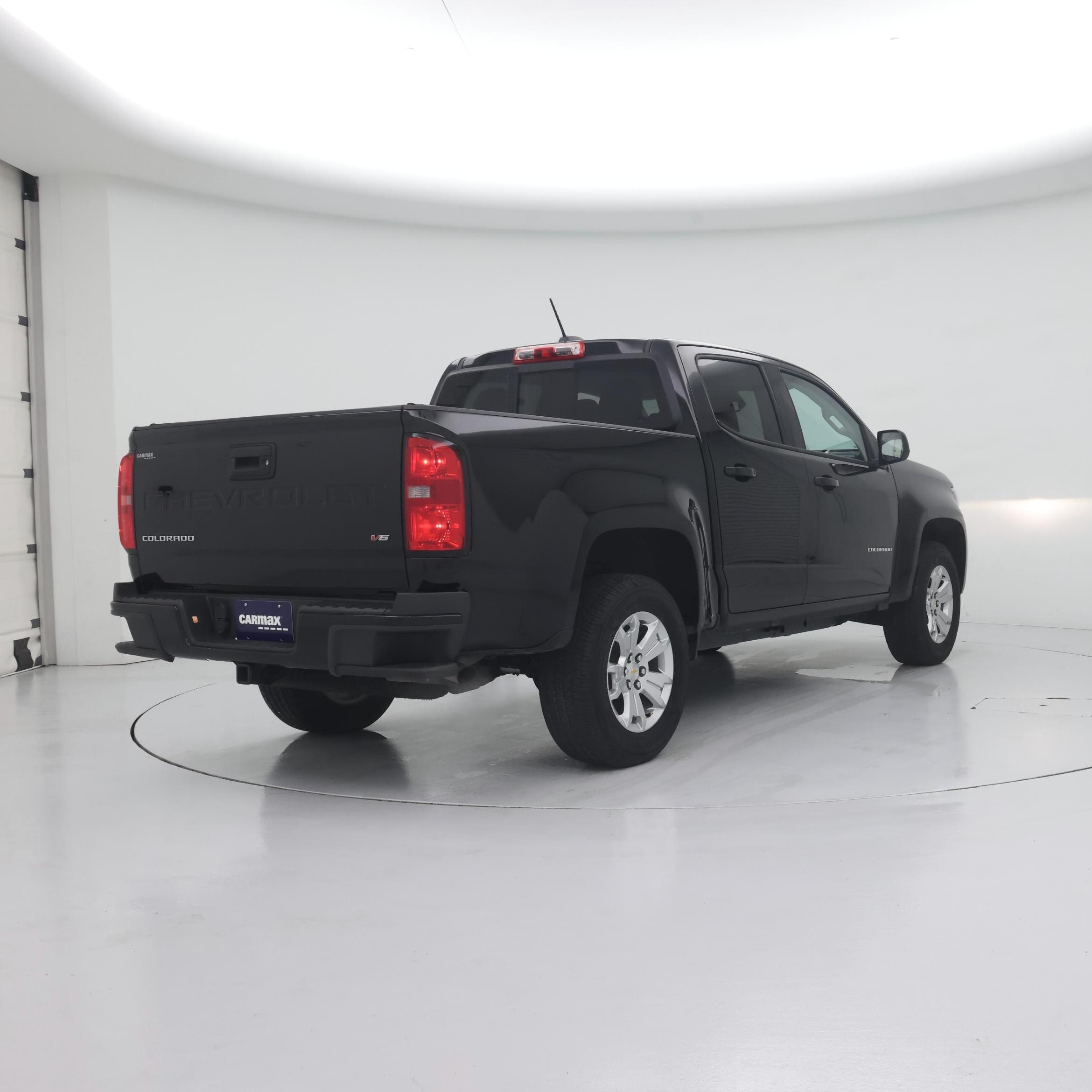 Thumbnail: 2022 Chevrolet Colorado - 8