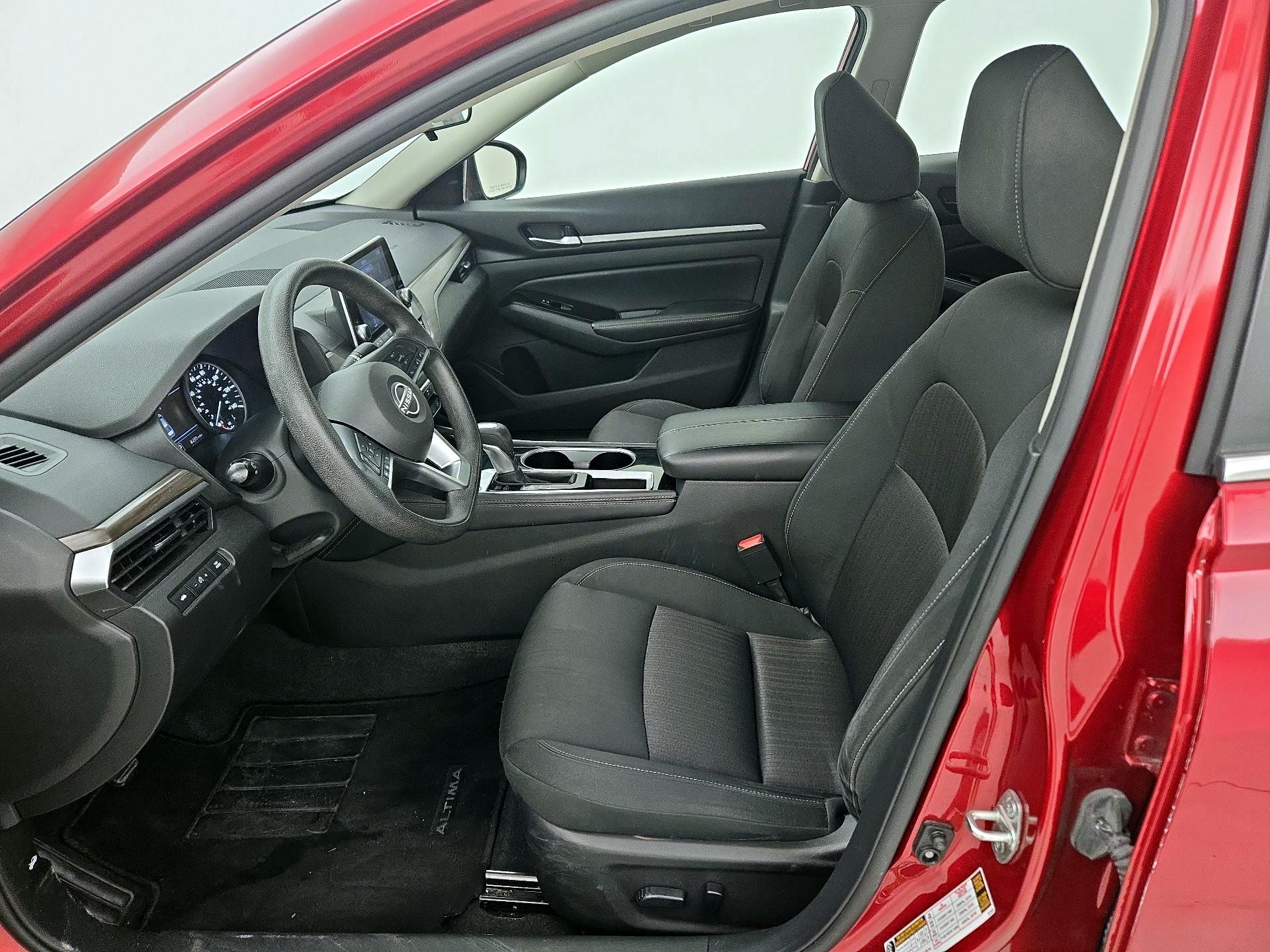 Thumbnail: 2023 Nissan Altima - 11