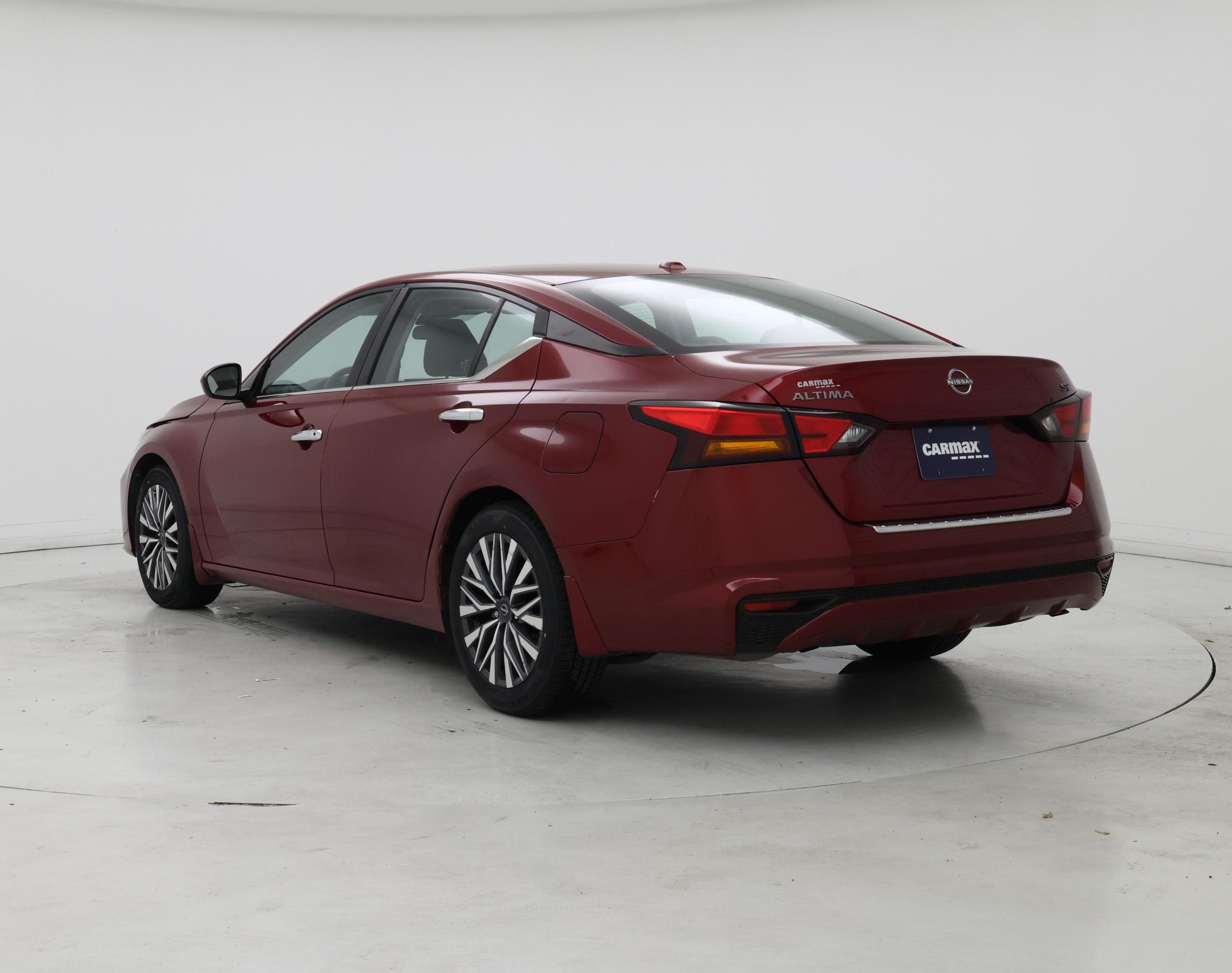 Thumbnail: 2023 Nissan Altima - 2