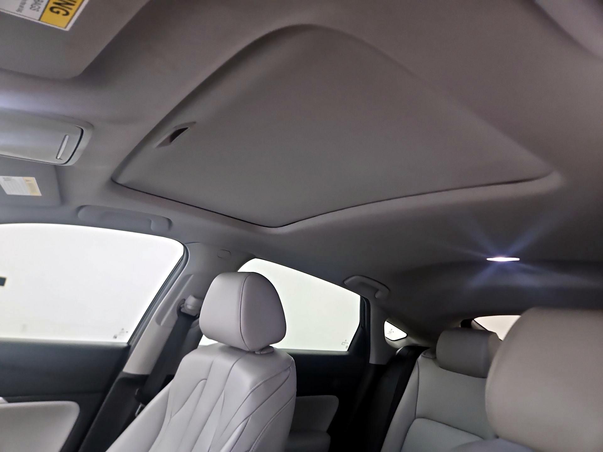 Thumbnail: 2023 Acura Integra - 19