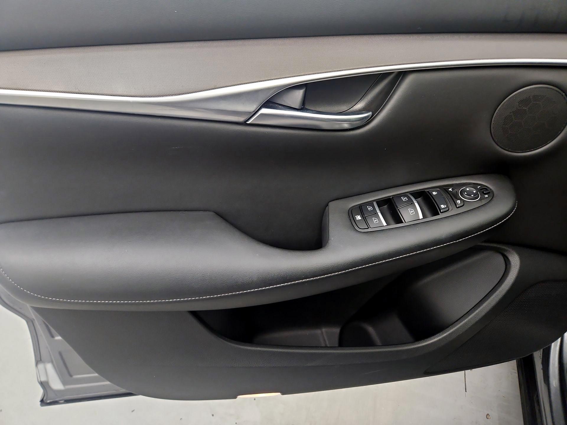 Thumbnail: 2022 INFINITI QX50 - 12