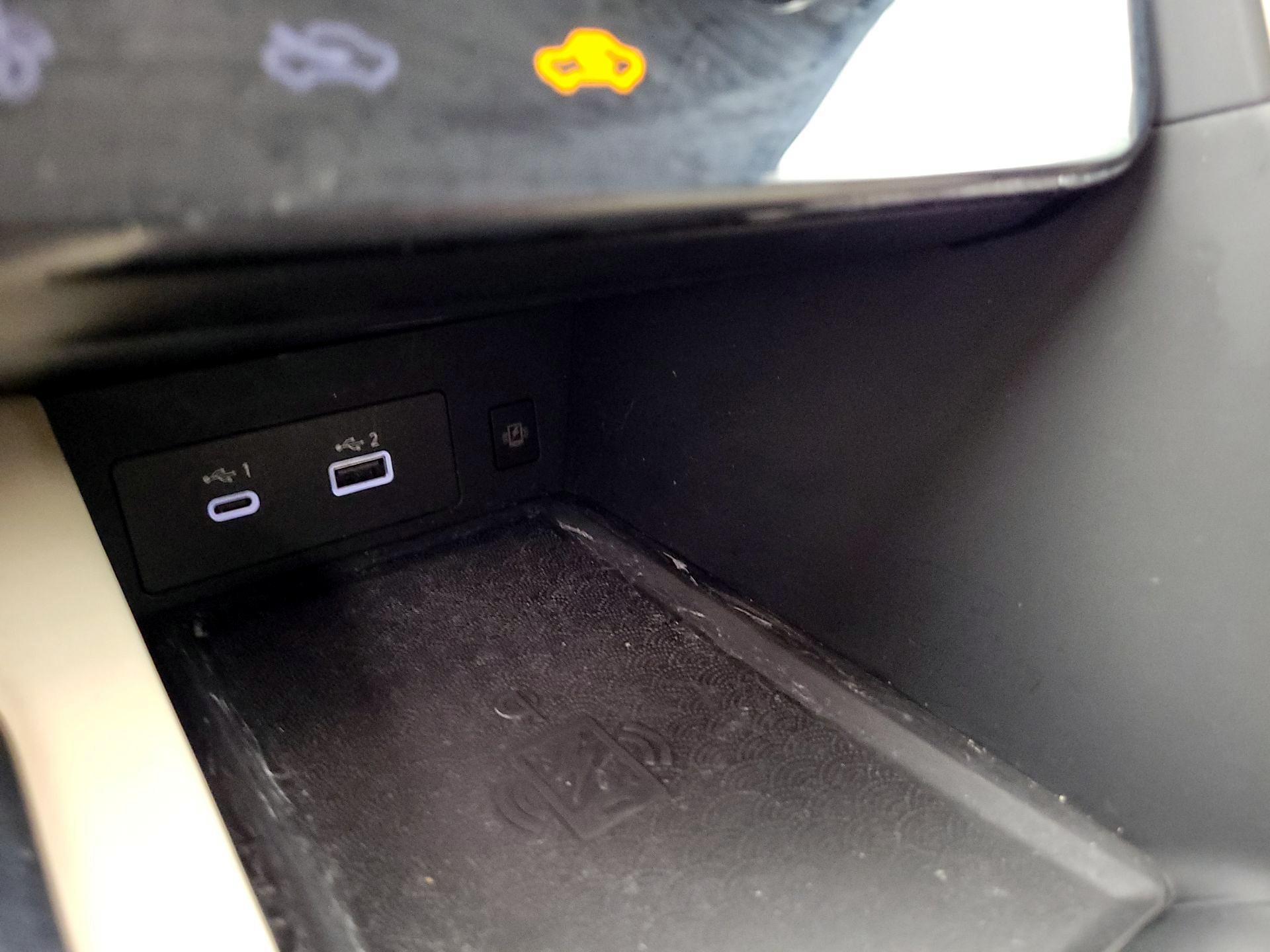 Thumbnail: 2023 INFINITI QX60 - 17