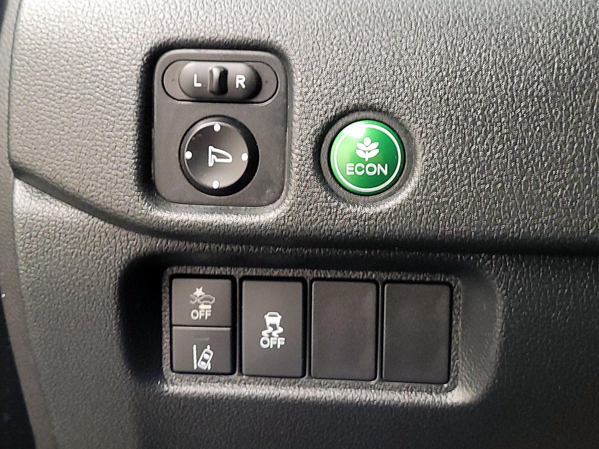 Thumbnail: 2022 Honda Pilot - 13